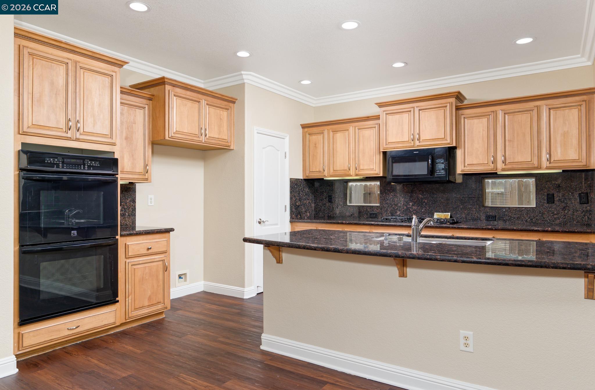 9569 Calibra Ln, Sacramento CA 95827 — photo 3