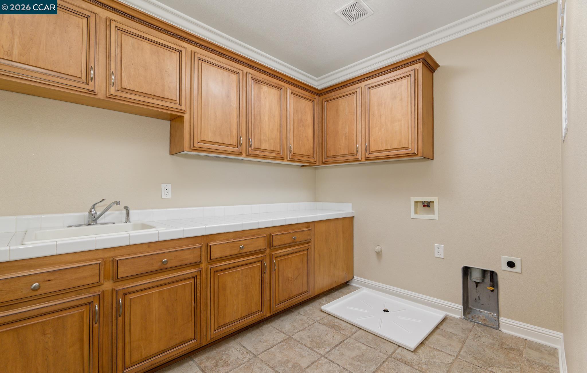 9569 Calibra Ln, Sacramento CA 95827 — photo 26