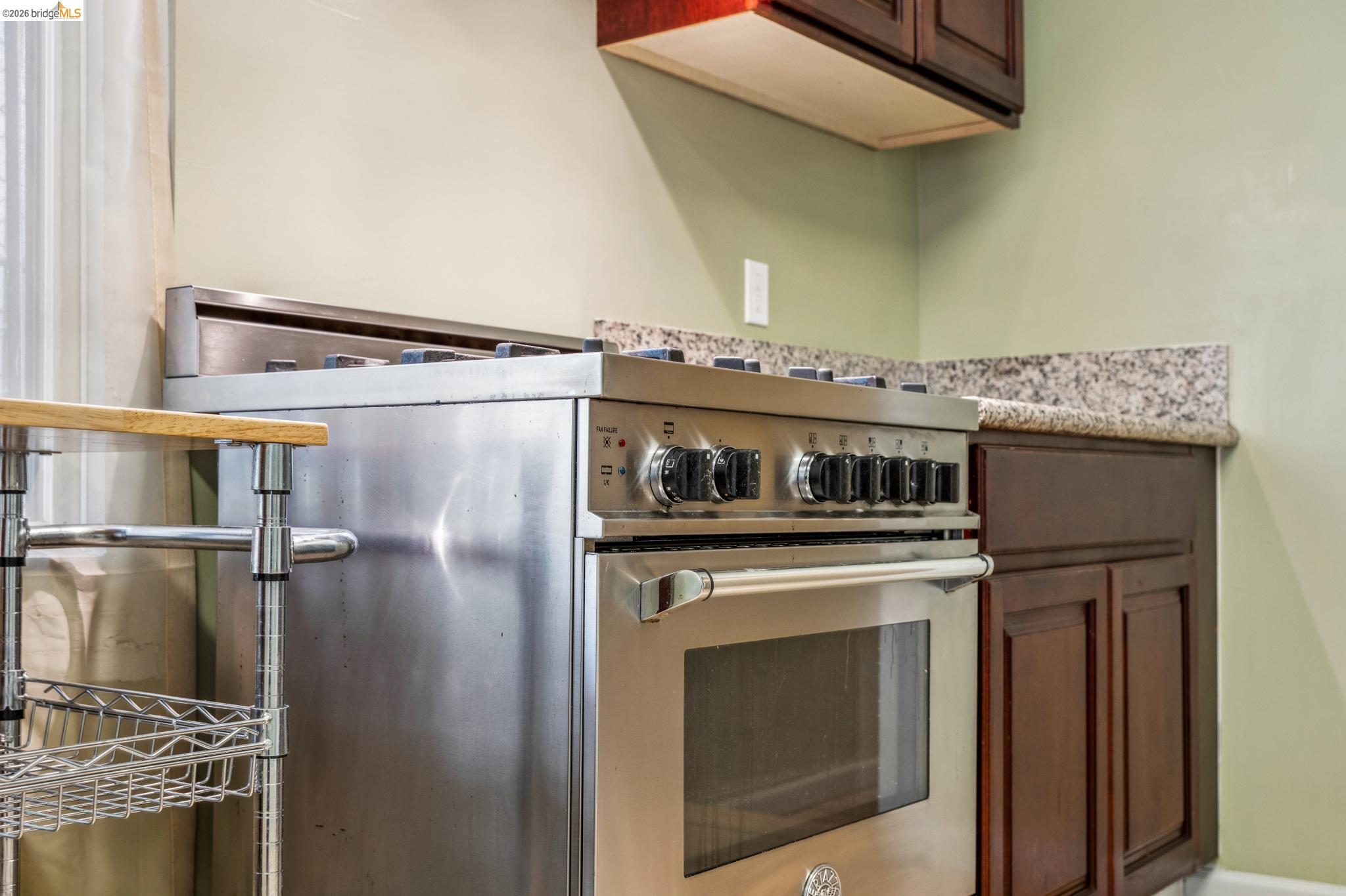 1820 International Blvd, Oakland CA 94606 — photo 14