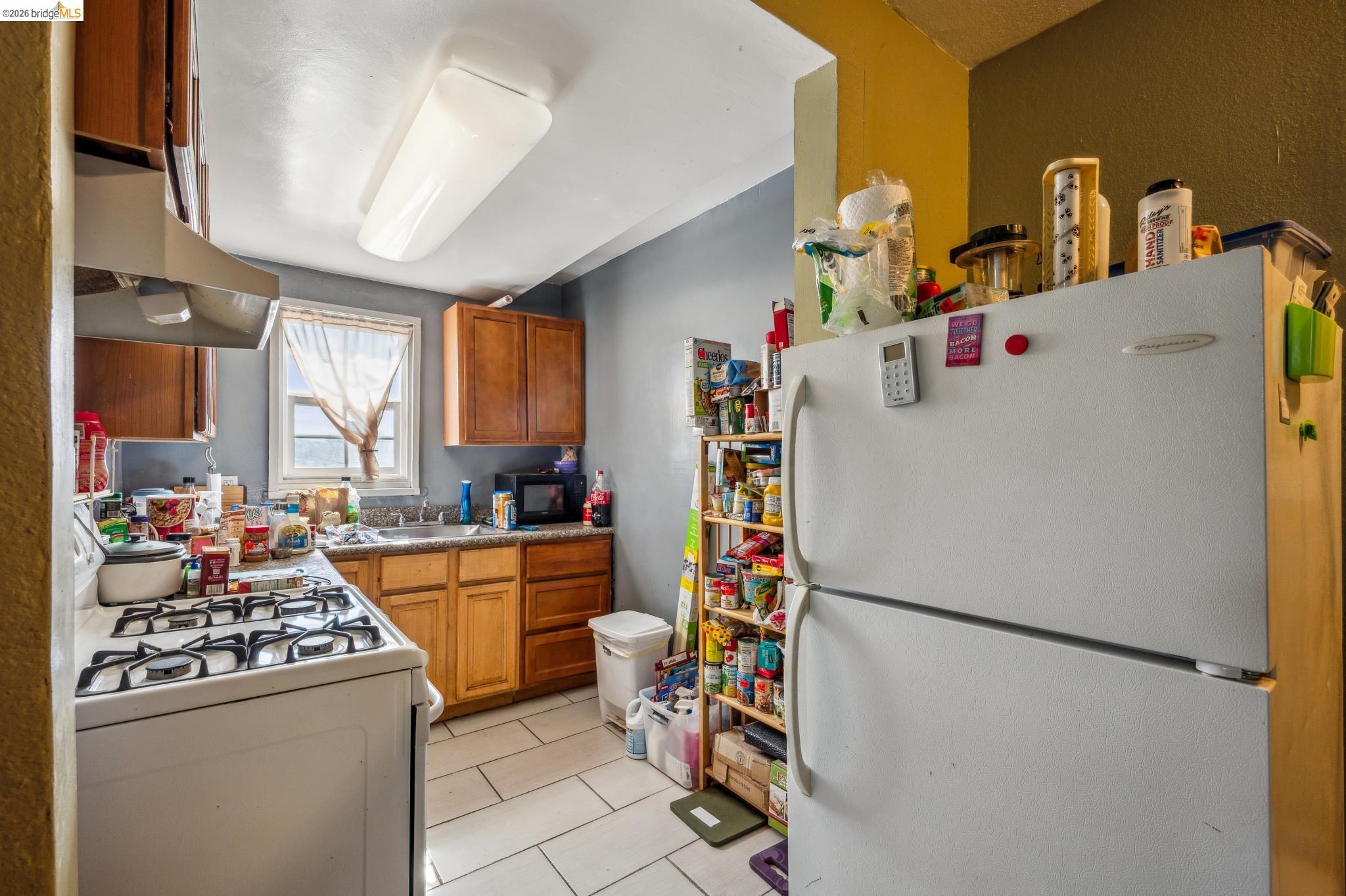 1820 International Blvd, Oakland CA 94606 — photo 32