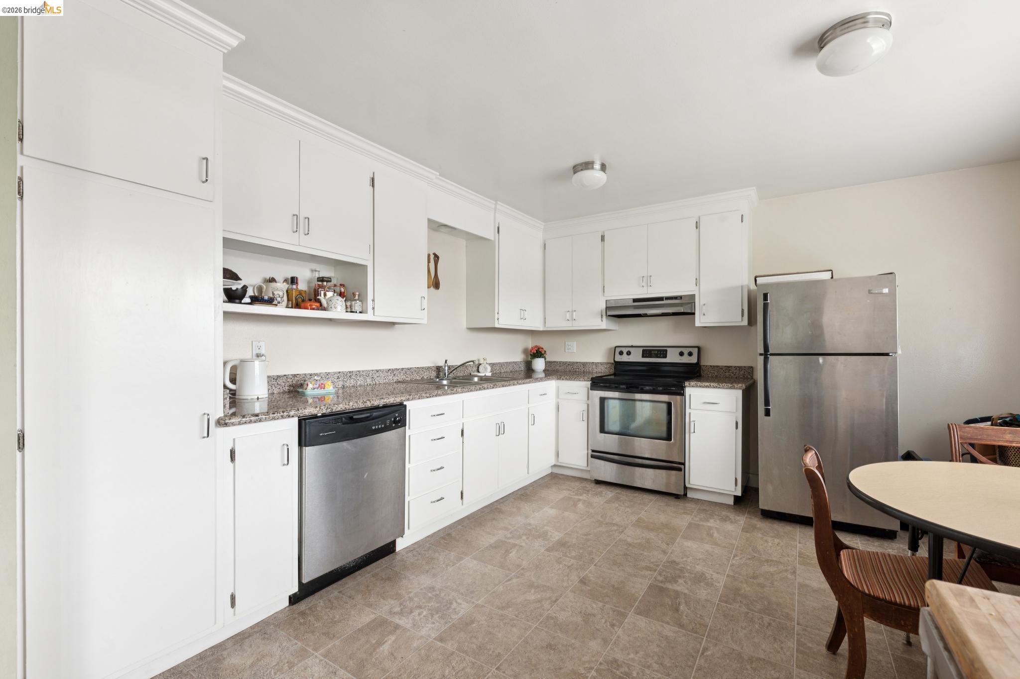 Photo #11: 41140137 Listing: Photo #11