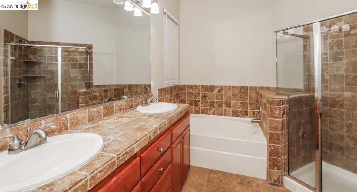 5593 Mcfarlan Ranch Dr, Antioch CA 94531 — photo 9