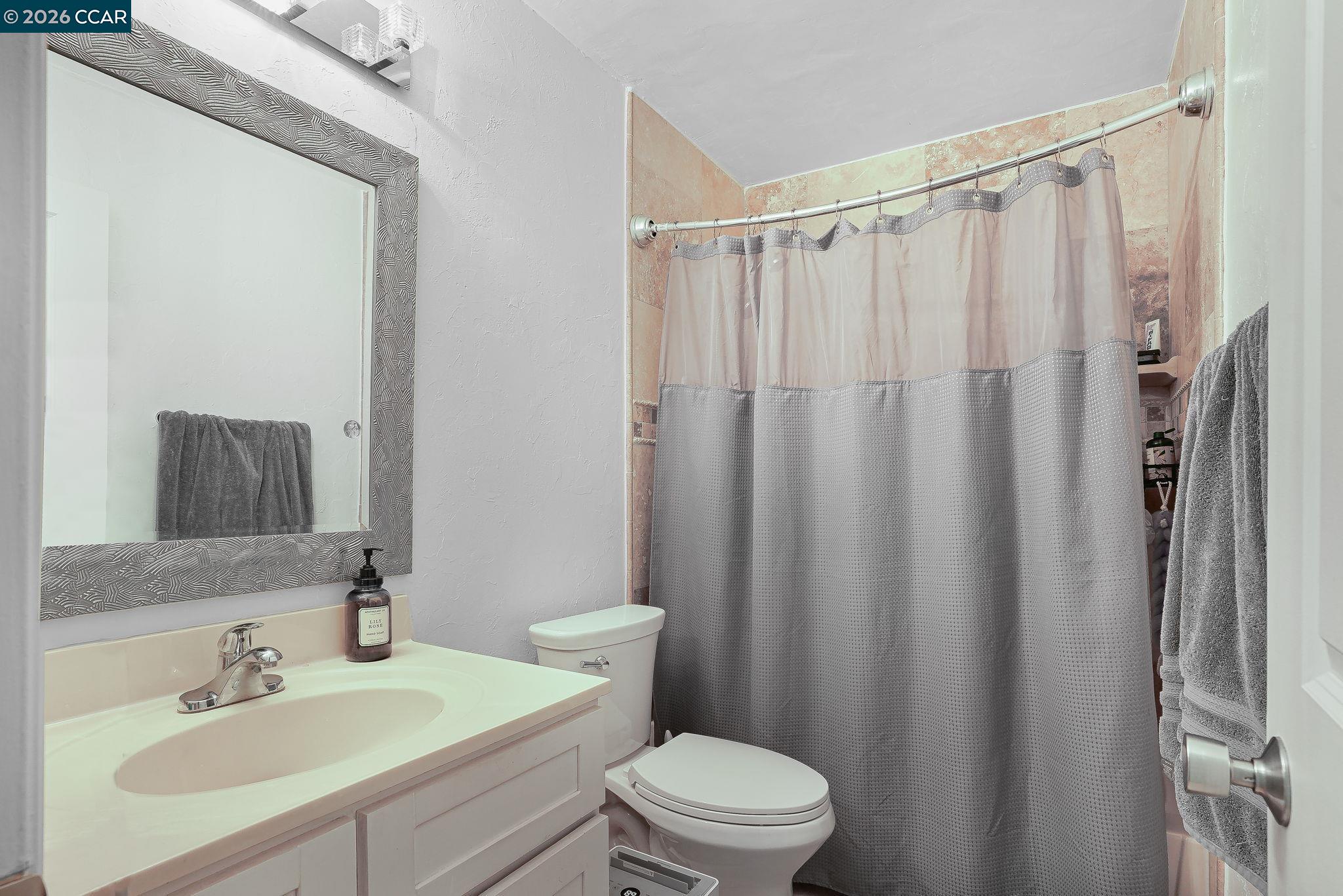 Photo #17: 41140148 Listing: Photo #17