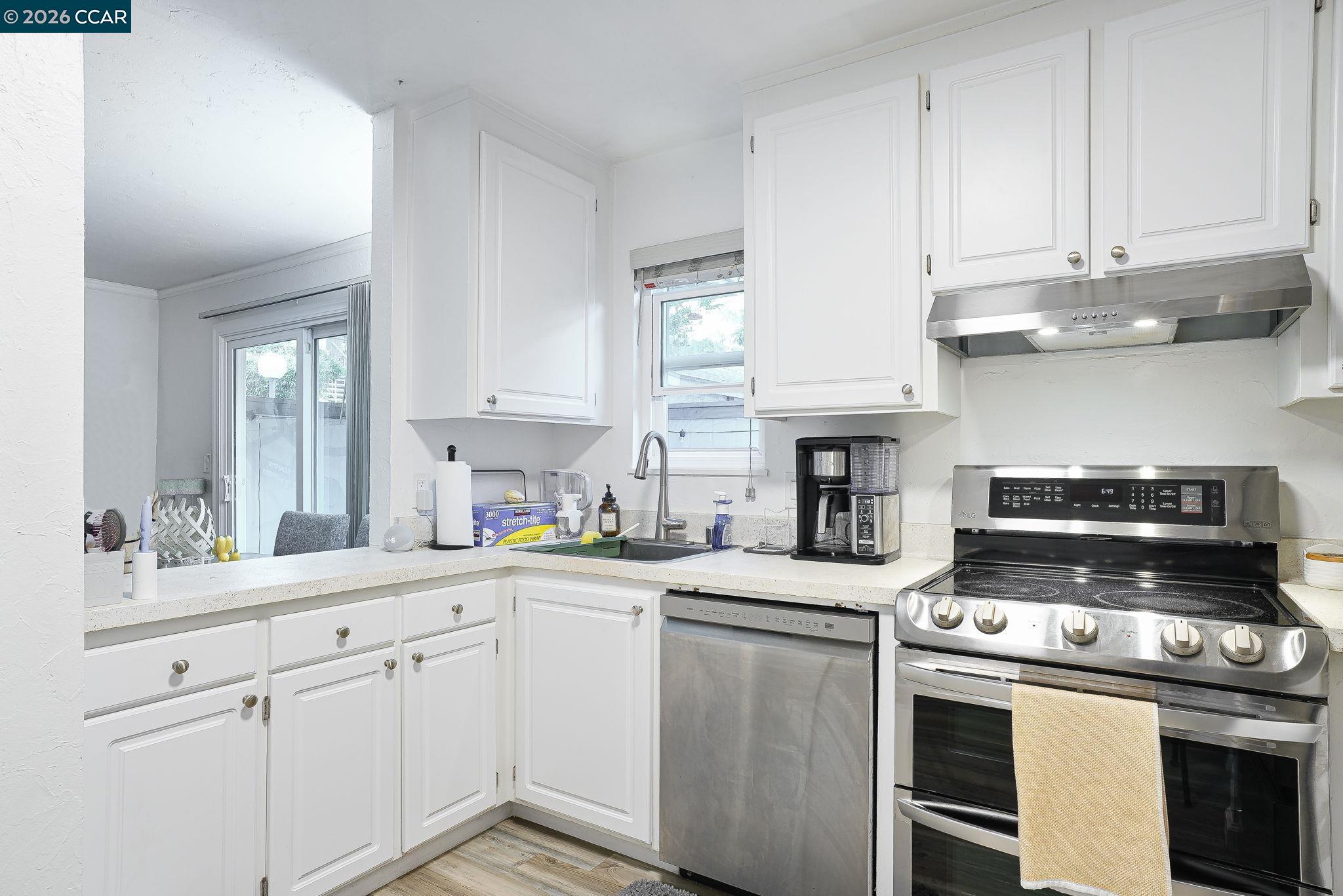 Photo #10: 41140148 Listing: Photo #10