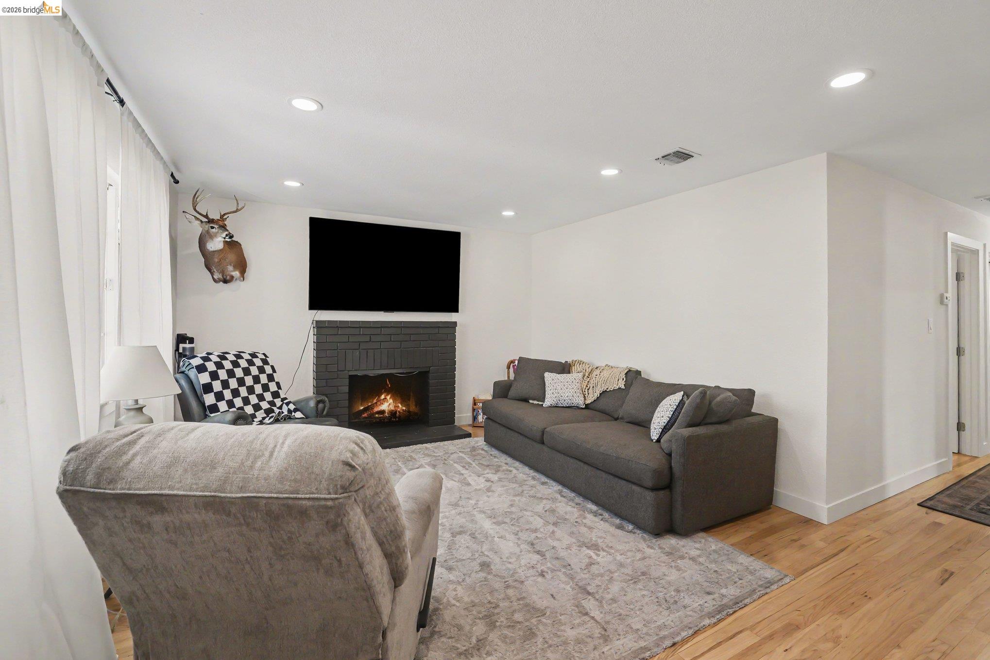 752 Castle Ct, Brentwood CA 94513 — photo 4