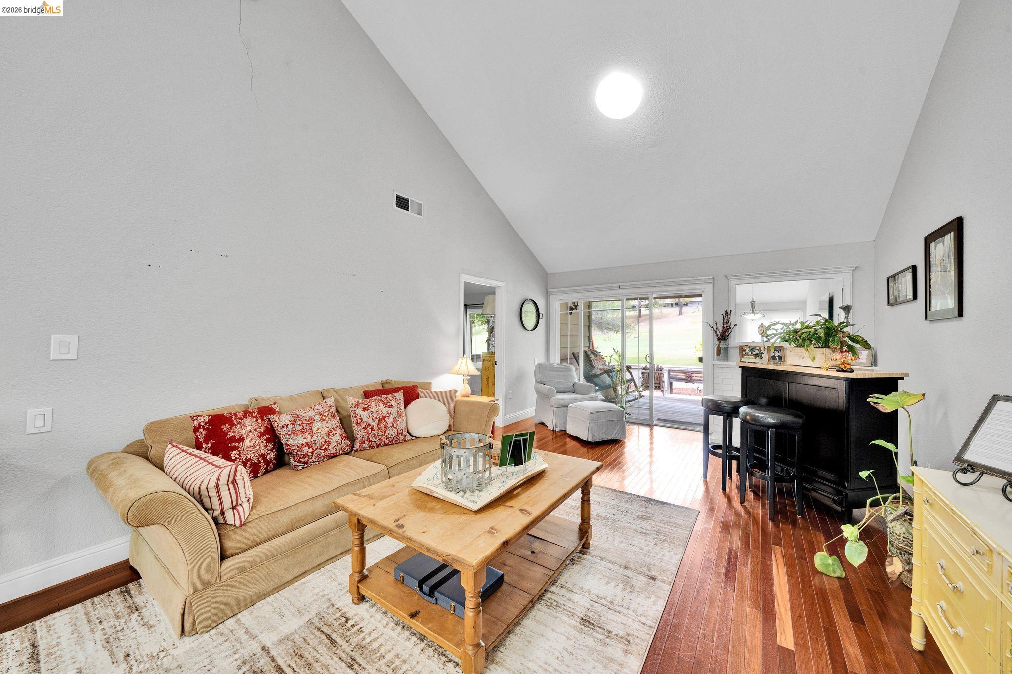 Photo #12: 41140161 Listing: Photo #12