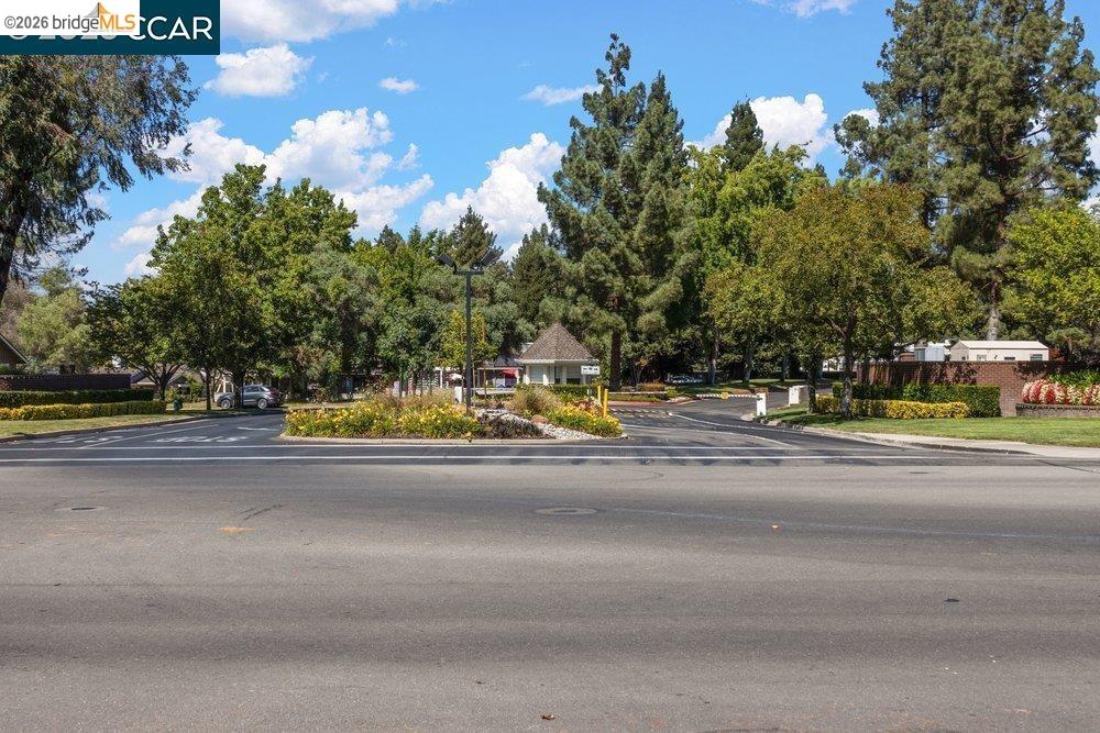 524 Silver Lake Dr, Danville CA 94526 — photo 32