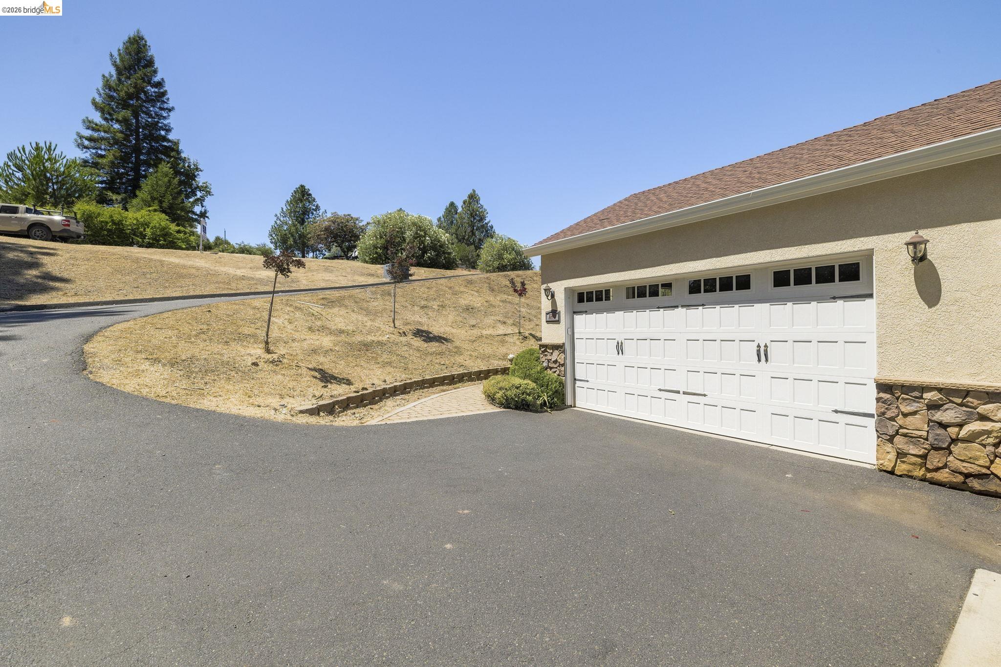 23465 Porcina Way, Columbia CA 95310 — photo 46