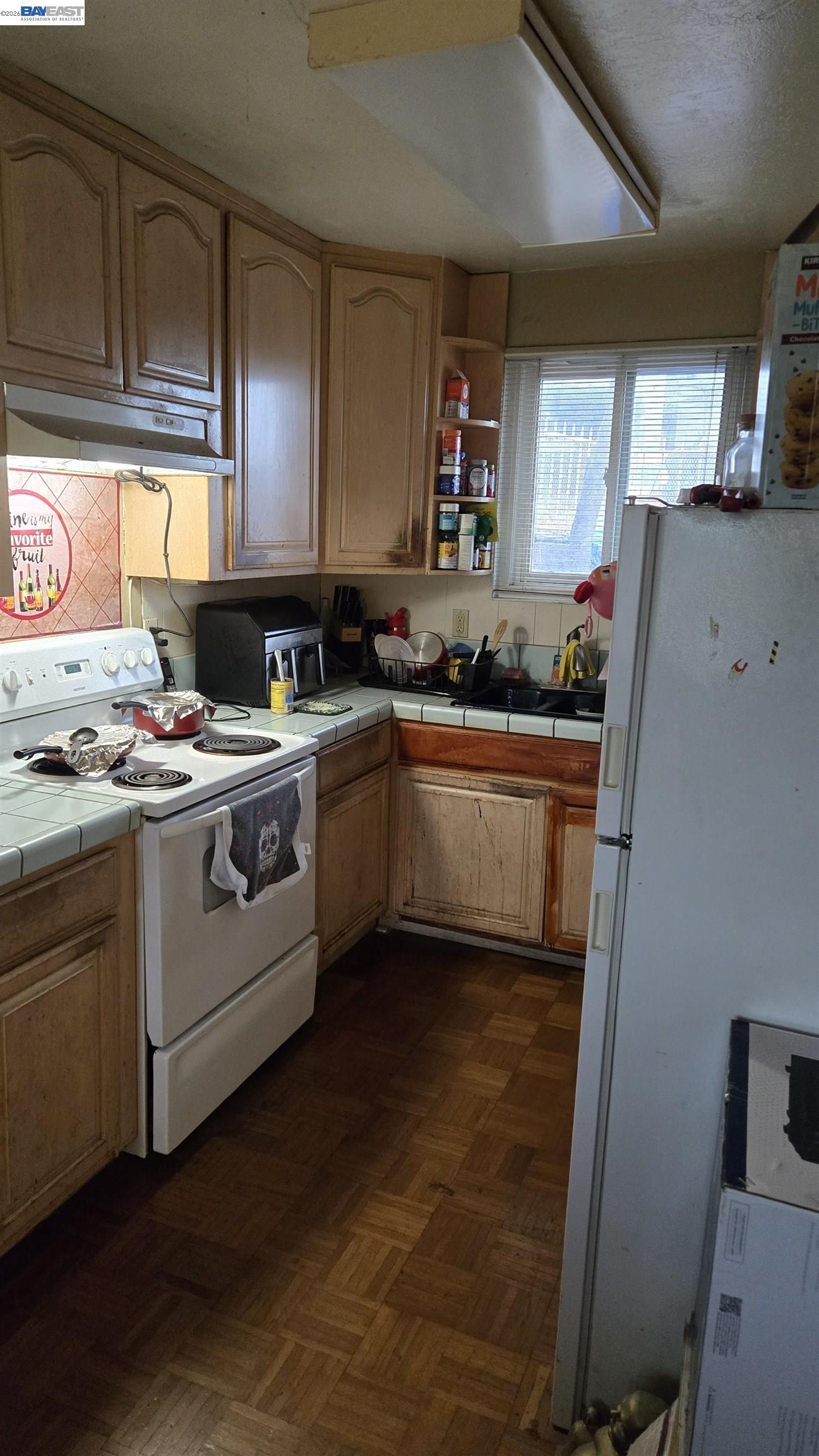 8600 Seneca Street, Oakland CA 94605 — photo 9