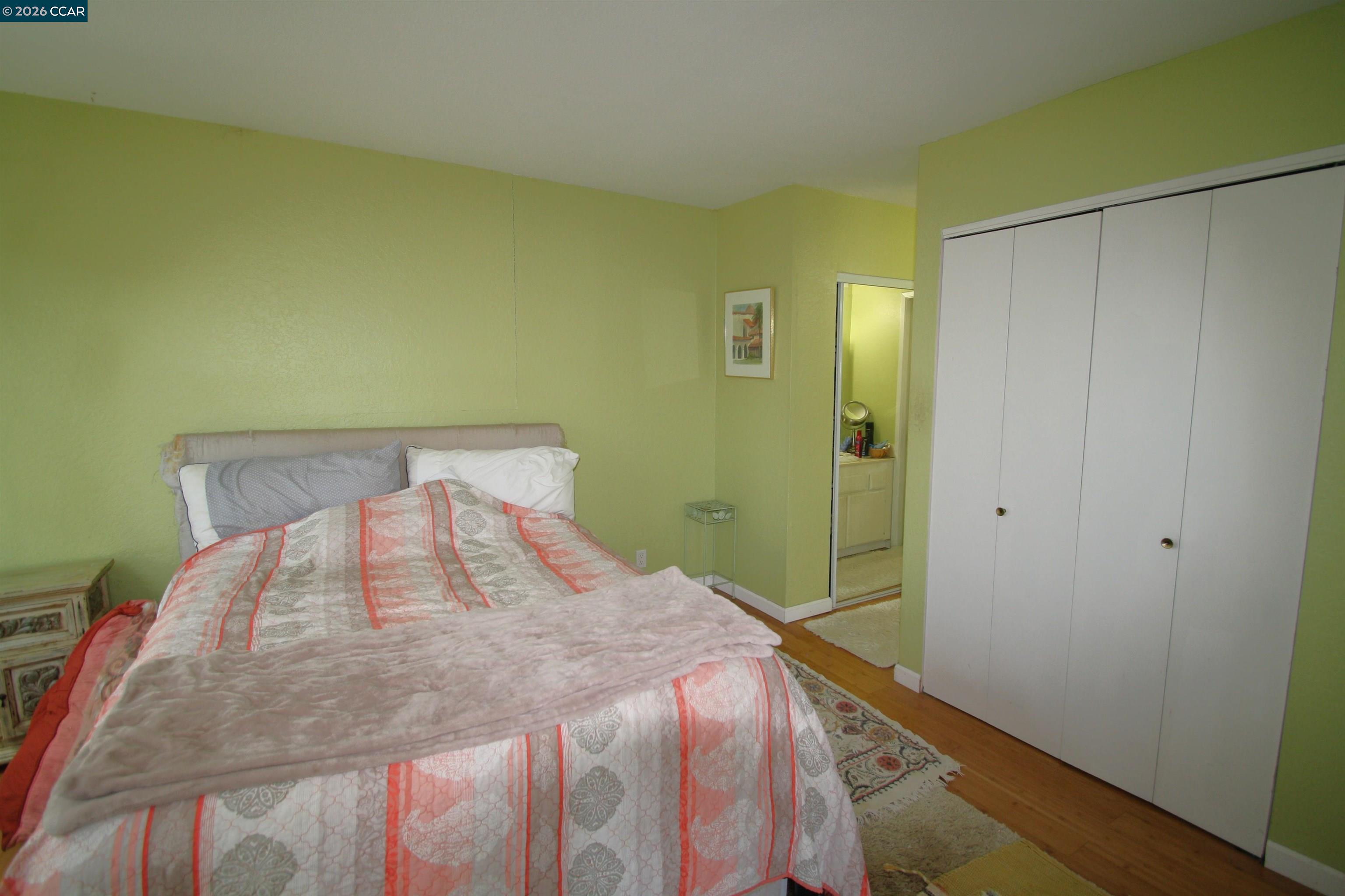 Photo #15: 41140225 Listing: Photo #15
