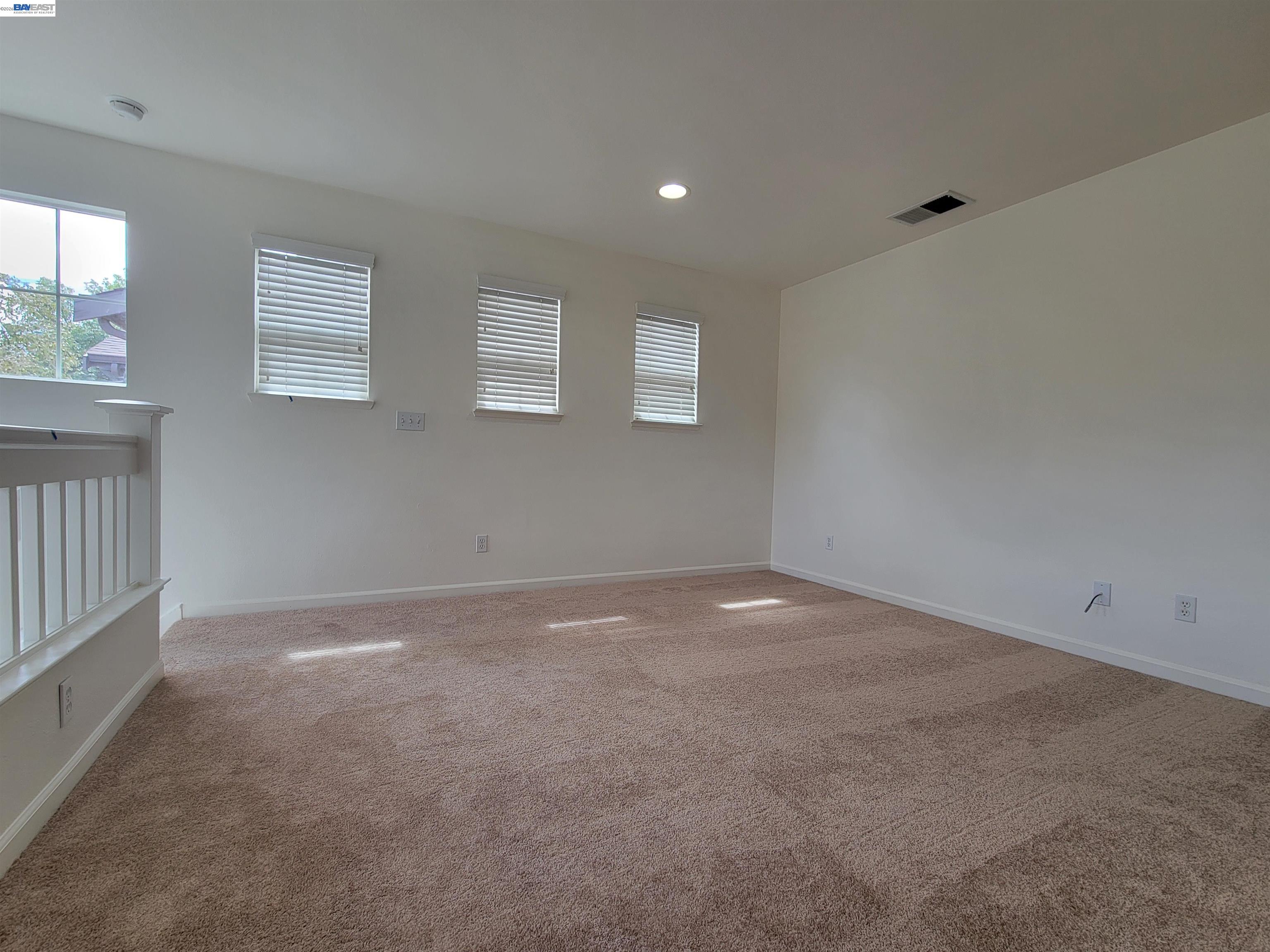 313 Turnstone Cir, Pittsburg CA 94565 — photo 8
