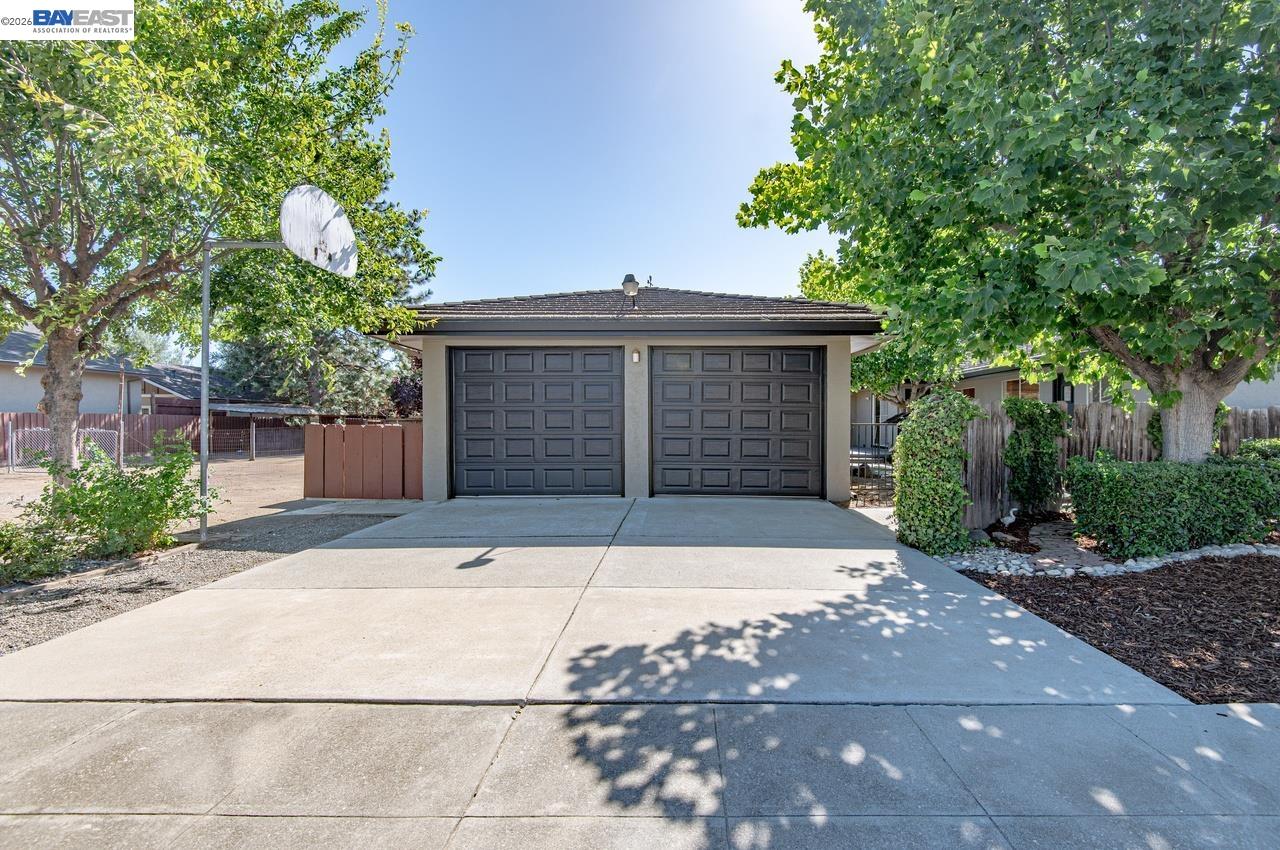 1681 5Th St, Livermore CA 94550 — photo 11