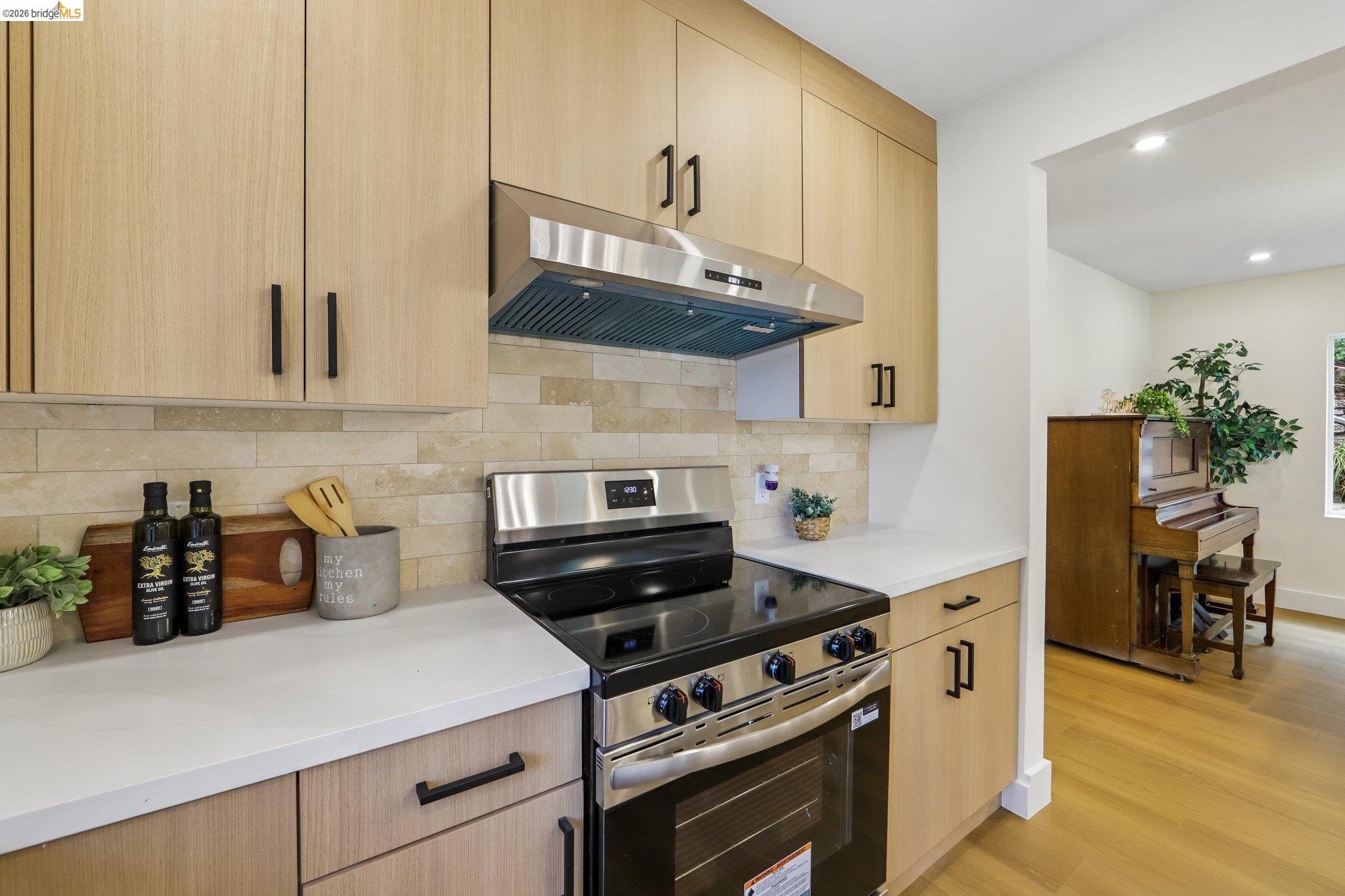 4049 Canon Ave, Oakland CA 94602 — photo 16