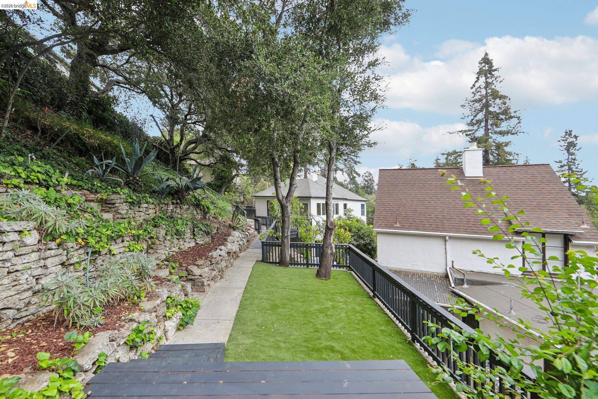 4049 Canon Ave, Oakland CA 94602 — photo 48