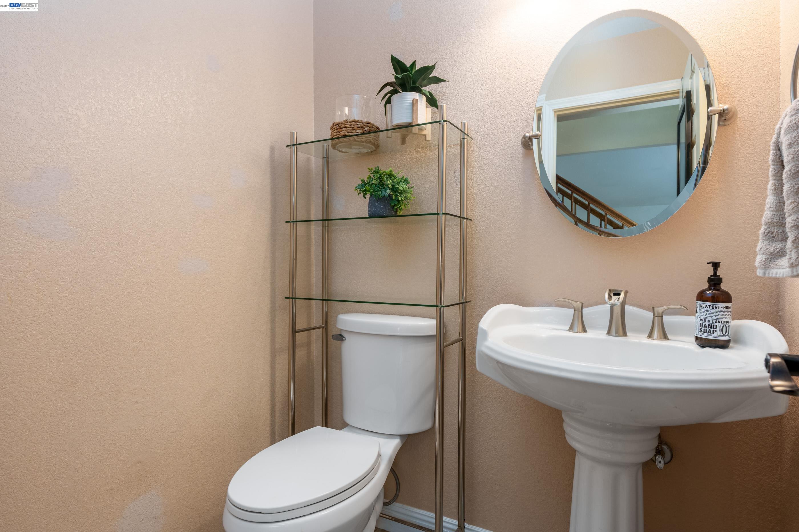 7691 Church Street # B, Gilroy CA 95020 — photo 15