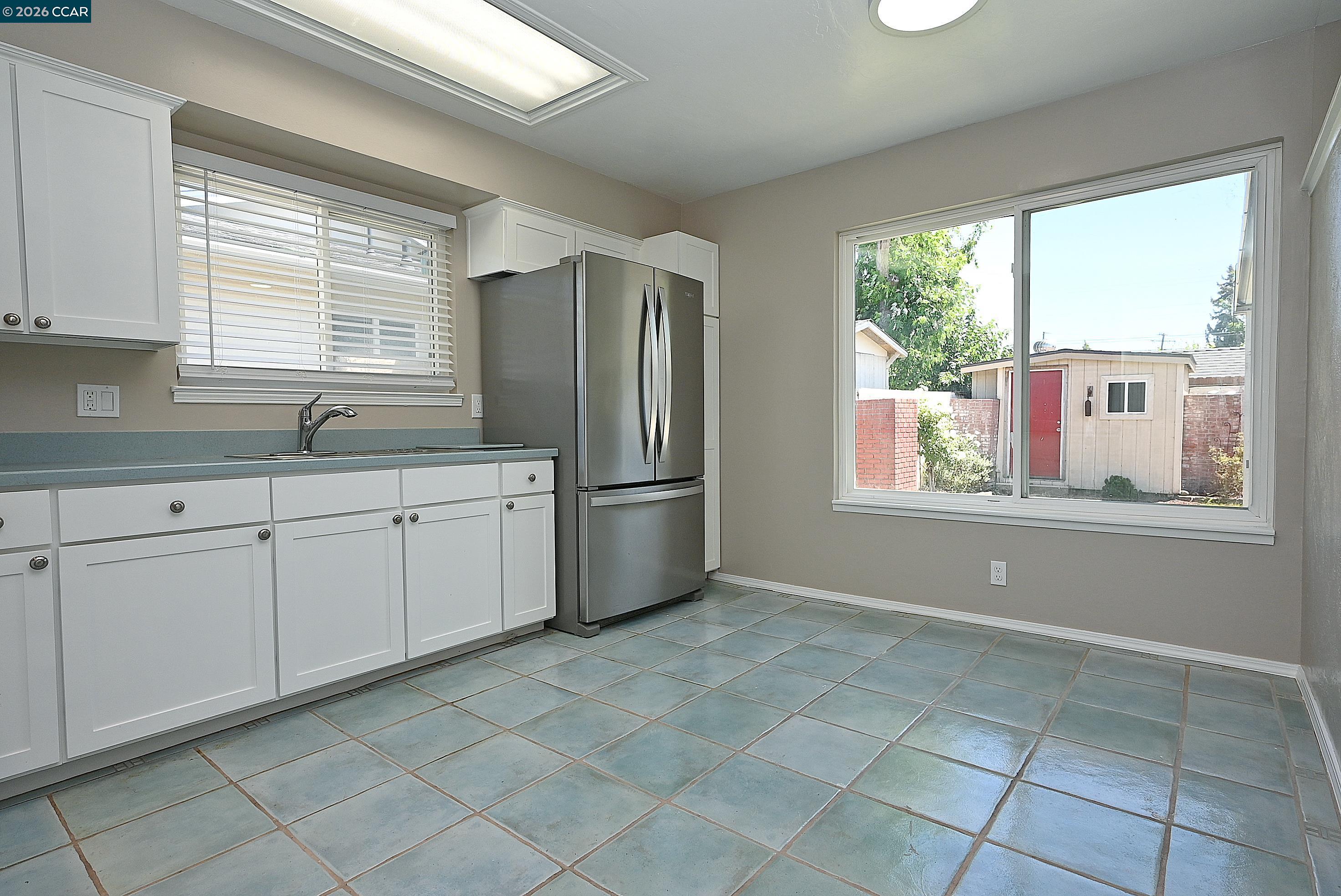 2457 Tanager Ct, Concord CA 94520 — photo 9