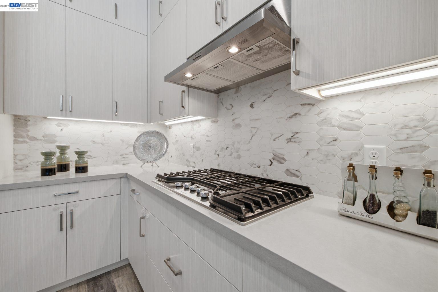 Photo #18: 41140275 Listing: Photo #18
