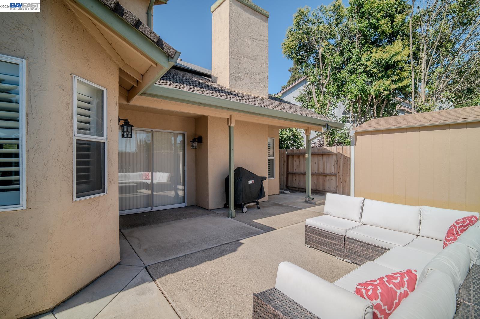 230 Laurelwood Cir, Manteca CA 95336 — photo 16