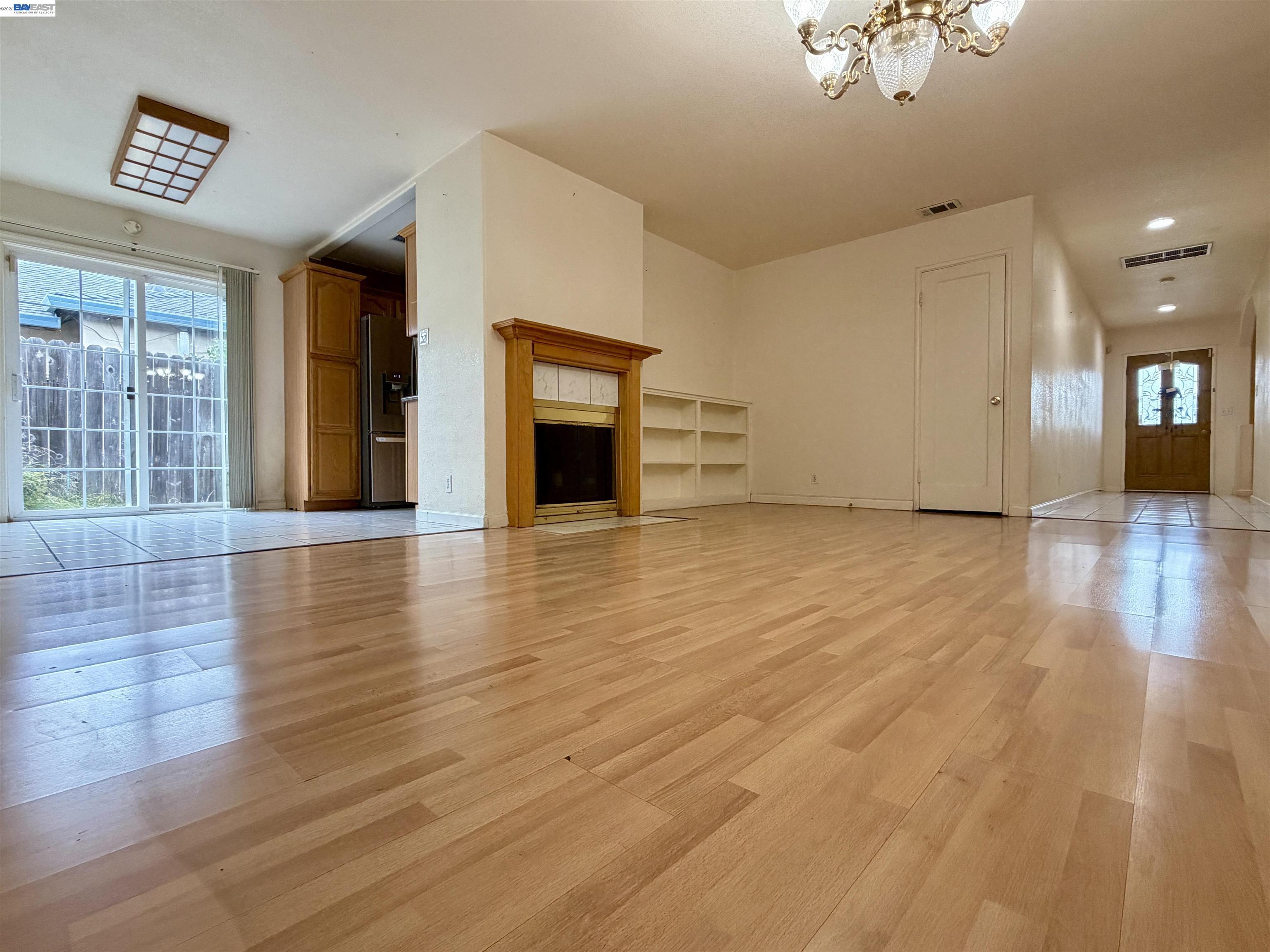 14631 Rollins St, San Leandro CA 94579 — photo 8