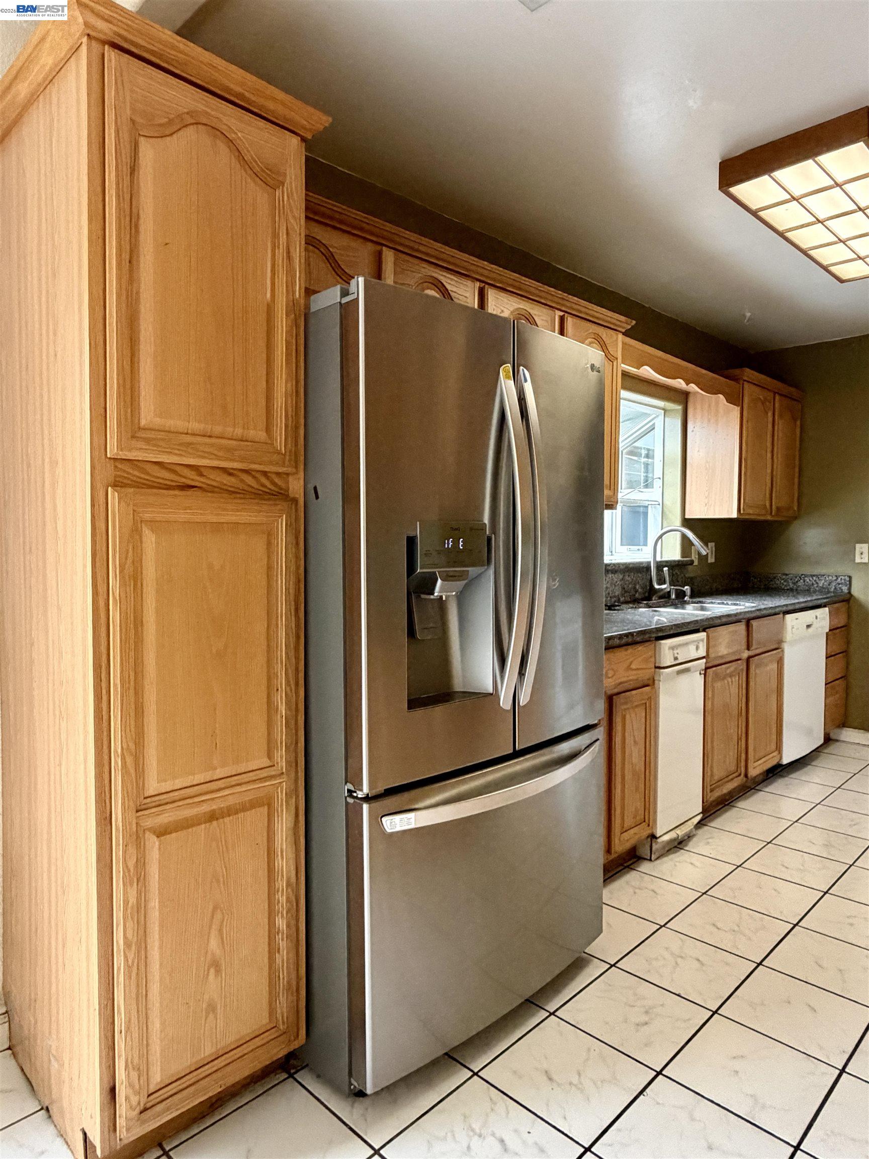 14631 Rollins St, San Leandro CA 94579 — photo 10