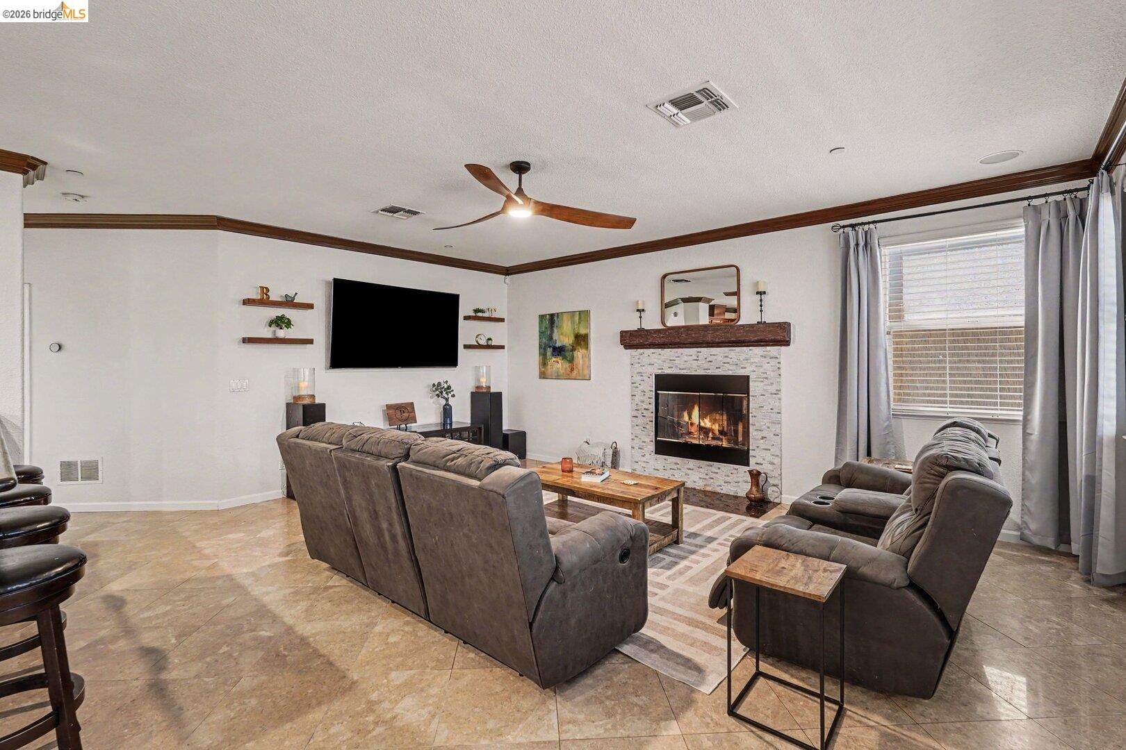 2645 Torrey Pines DR, Brentwood CA 94513 — photo 6