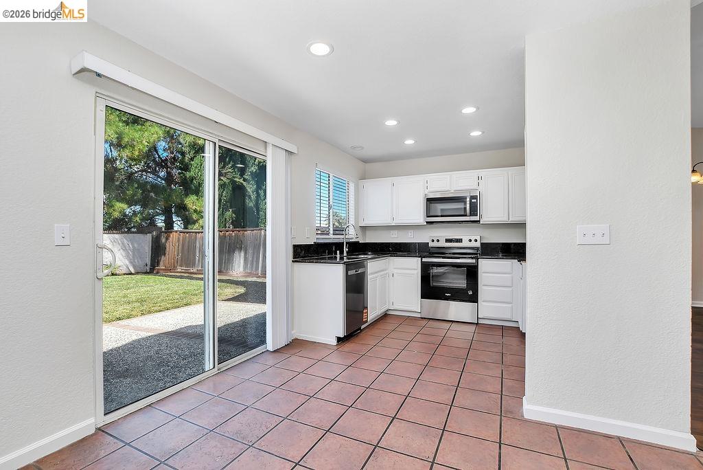 5104 Grass Valley Way, Antioch CA 94531 — photo 11