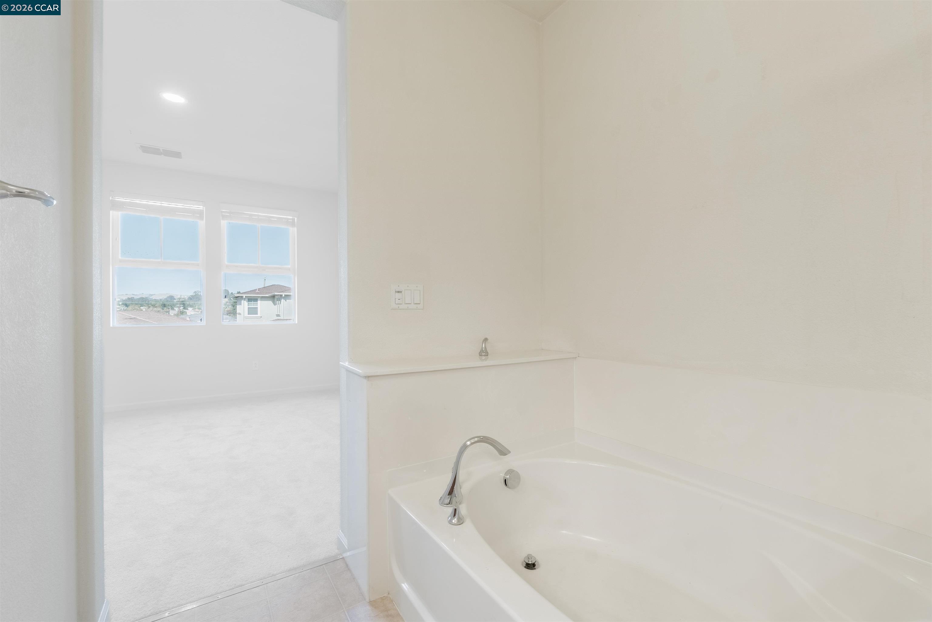 Photo #27: 41140316 Listing: Photo #27