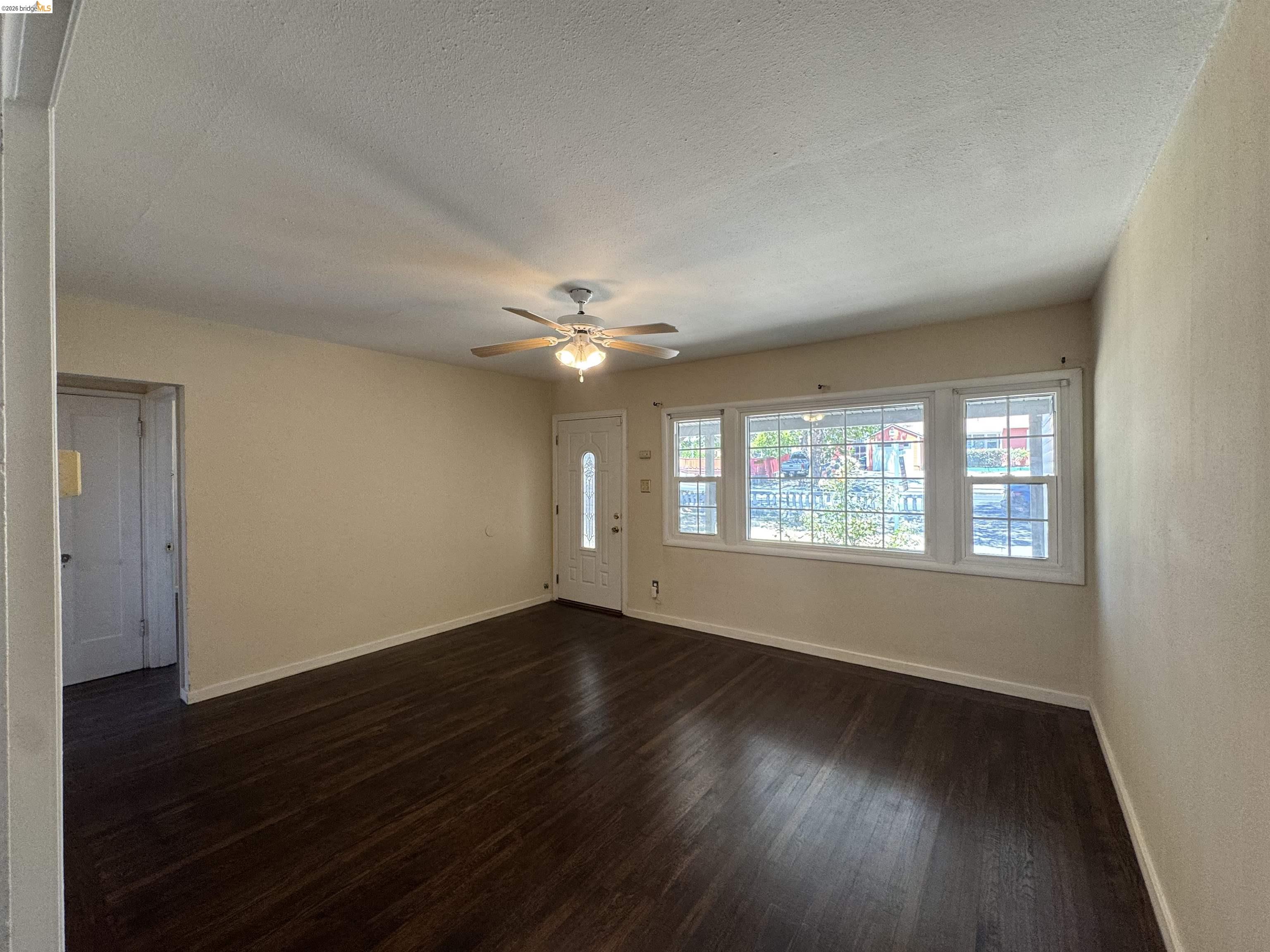 2505 Tennessee St, Vallejo CA 94591 — photo 2