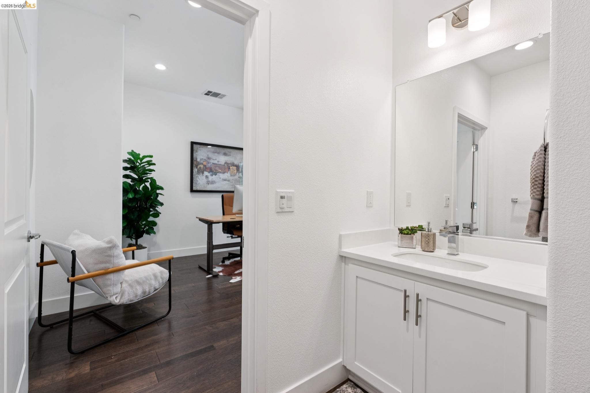 Photo #6: 41140339 Listing: Photo #6