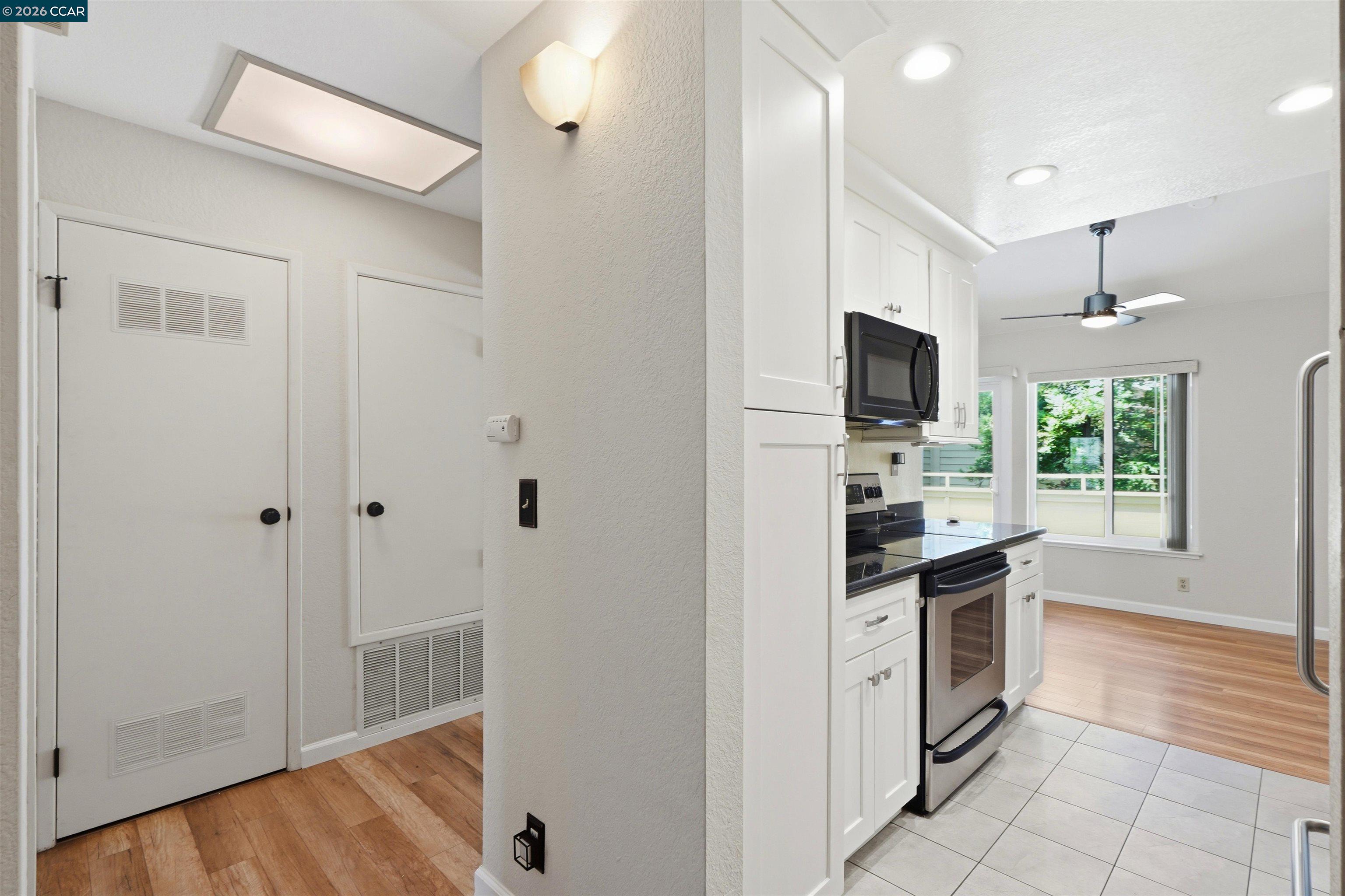 775 Center Ave, Martinez CA 94553 — photo 19