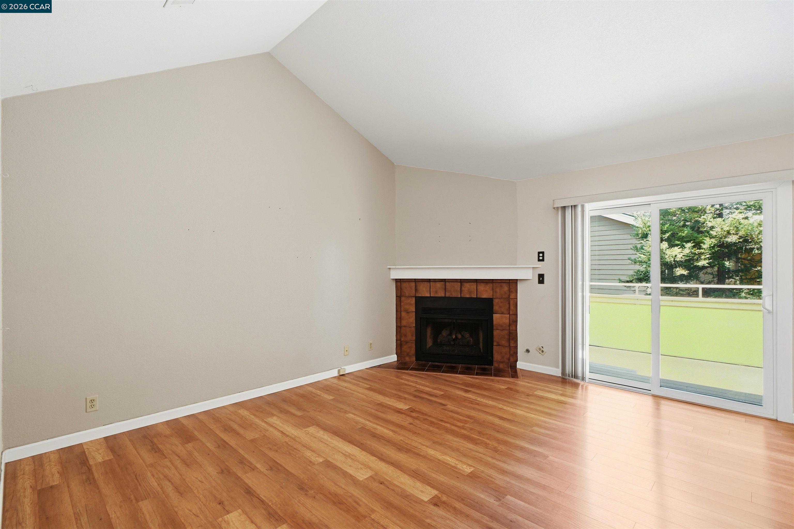 775 Center Ave, Martinez CA 94553 — photo 8
