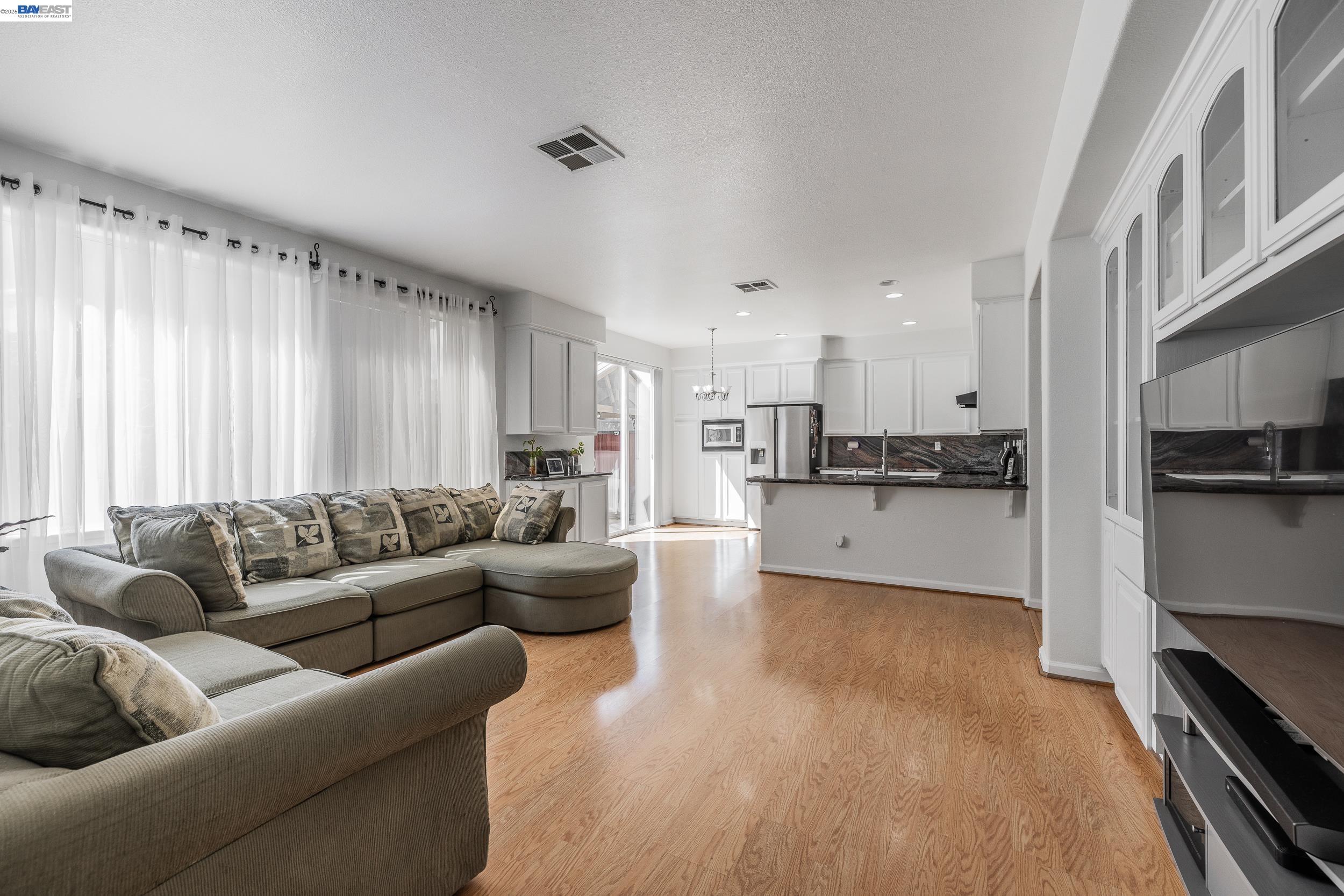 530 Spalding St, Hayward CA 94544 — photo 10