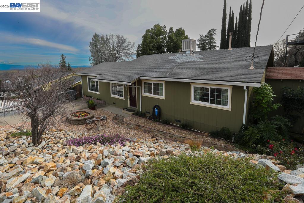 3345 Oakwood Place, Redding CA 96001 — photo 7