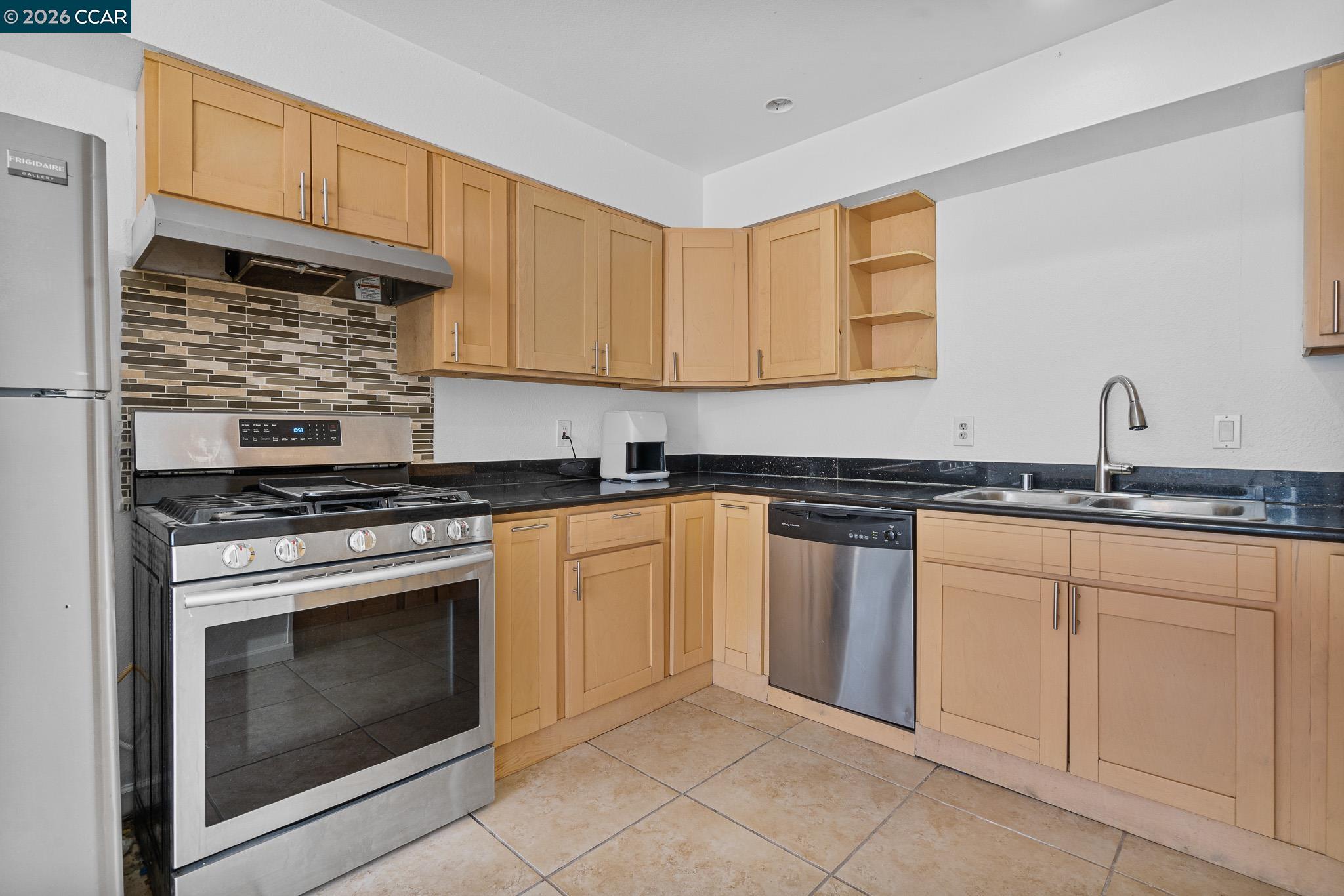 538 Sonoma Blvd, Vallejo CA 94589 — photo 6