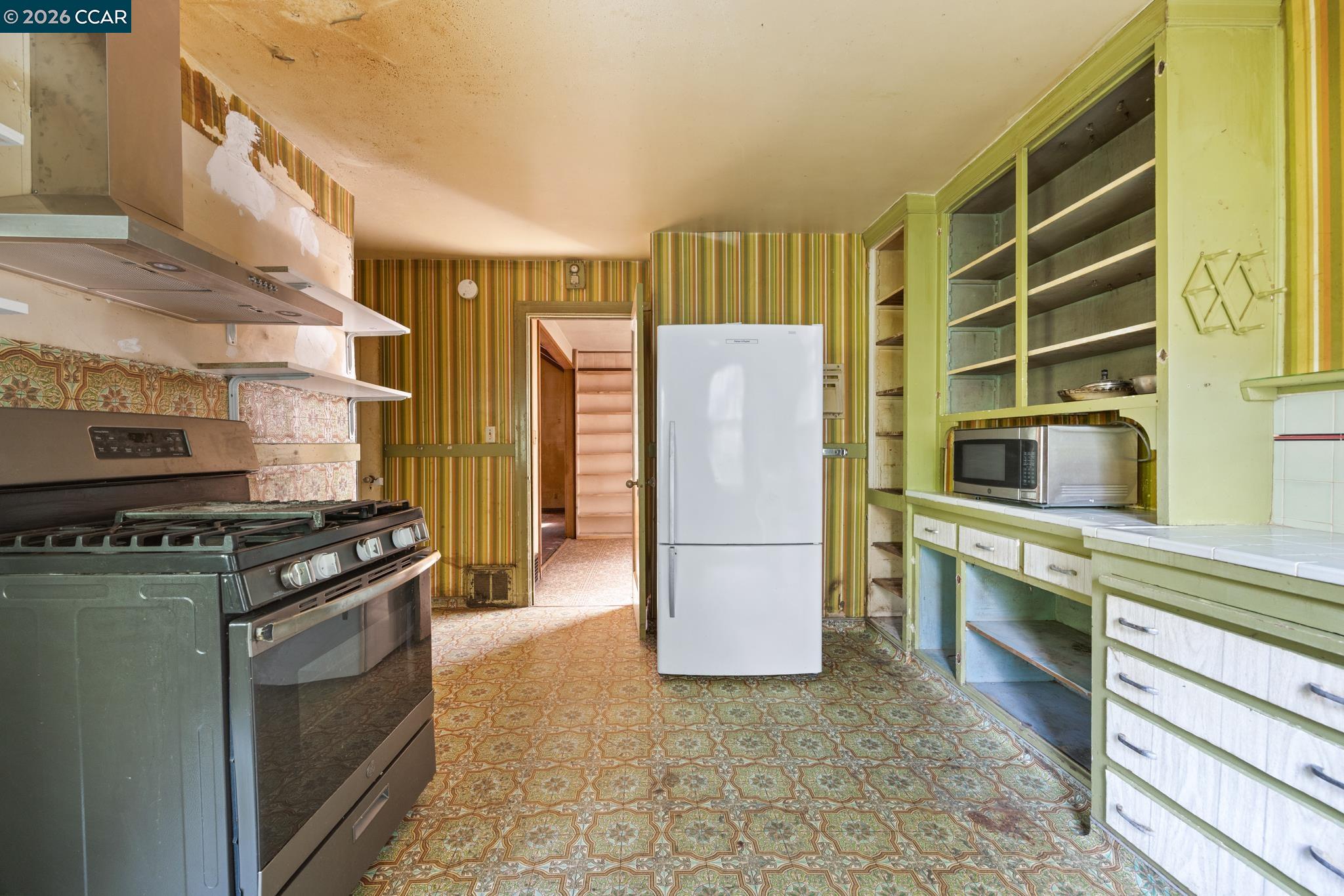 11 Edgecroft Rd, Kensington CA 94707 — photo 12