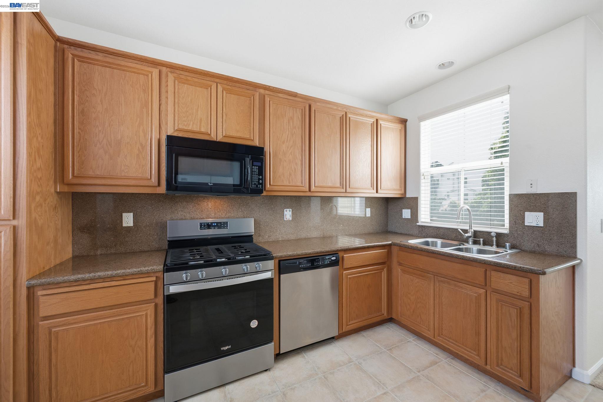 Photo #16: 41140390 Listing: Photo #16