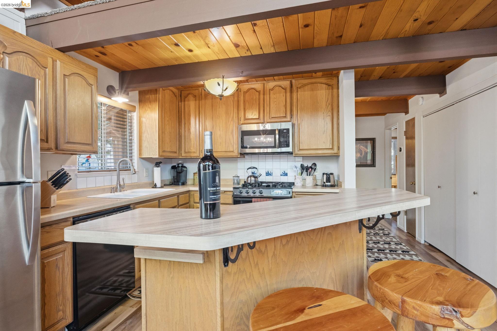 24255 Black Oak Ct, Mi Wuk Village CA 95346 — photo 11