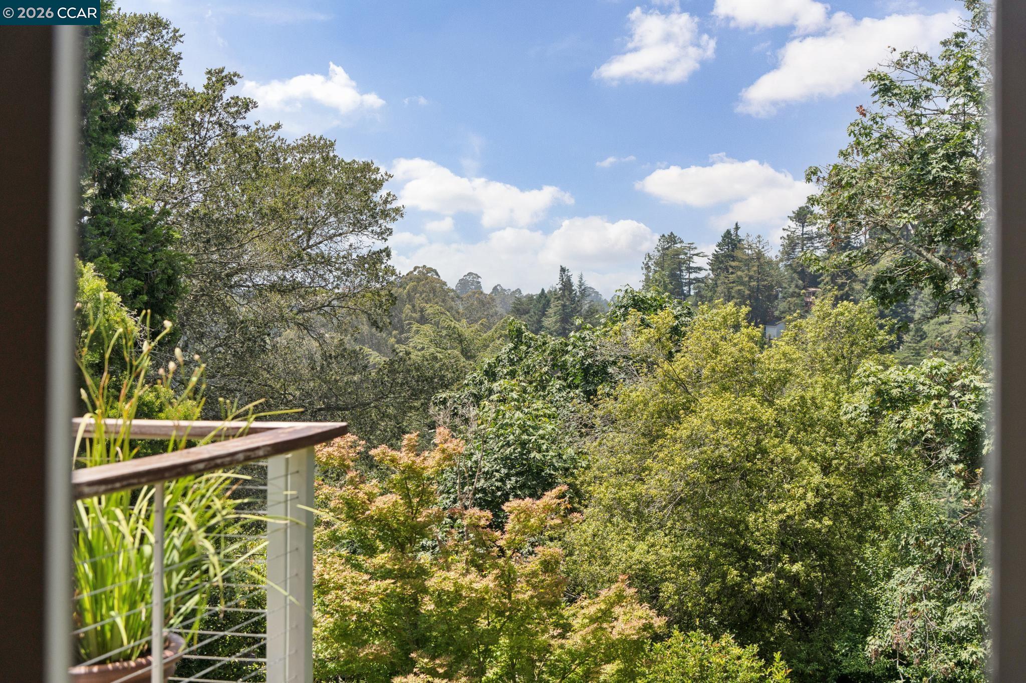 5821 Colton Blvd, Oakland CA 94611 — photo 25