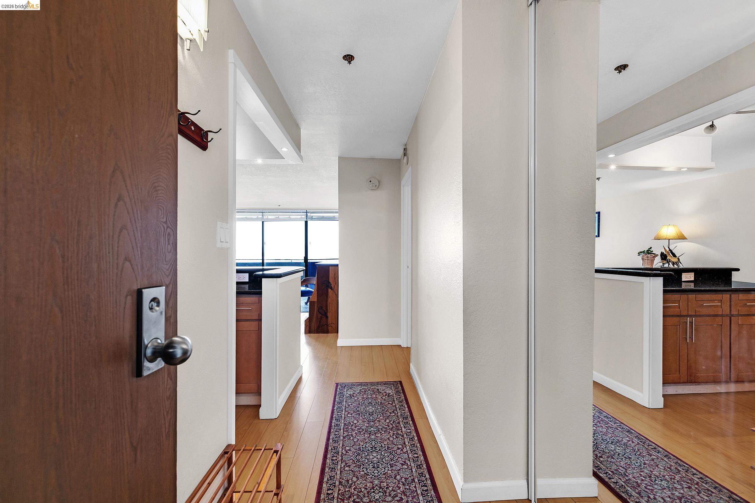 Photo #3: 41140402 Listing: Photo #3