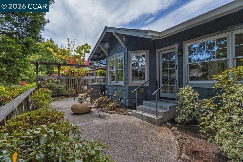 Photo #33: 41140403 Listing: Photo #33
