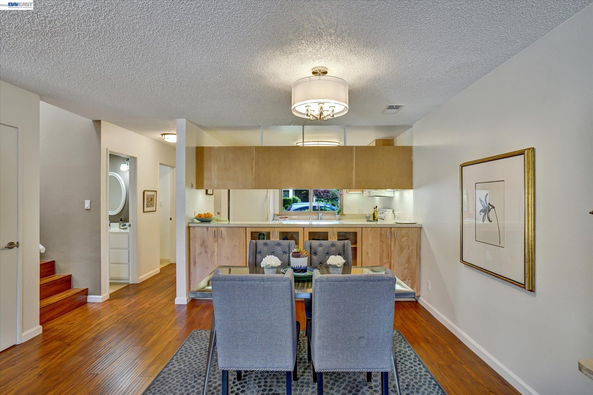 Photo #12: 41140419 Listing: Photo #12