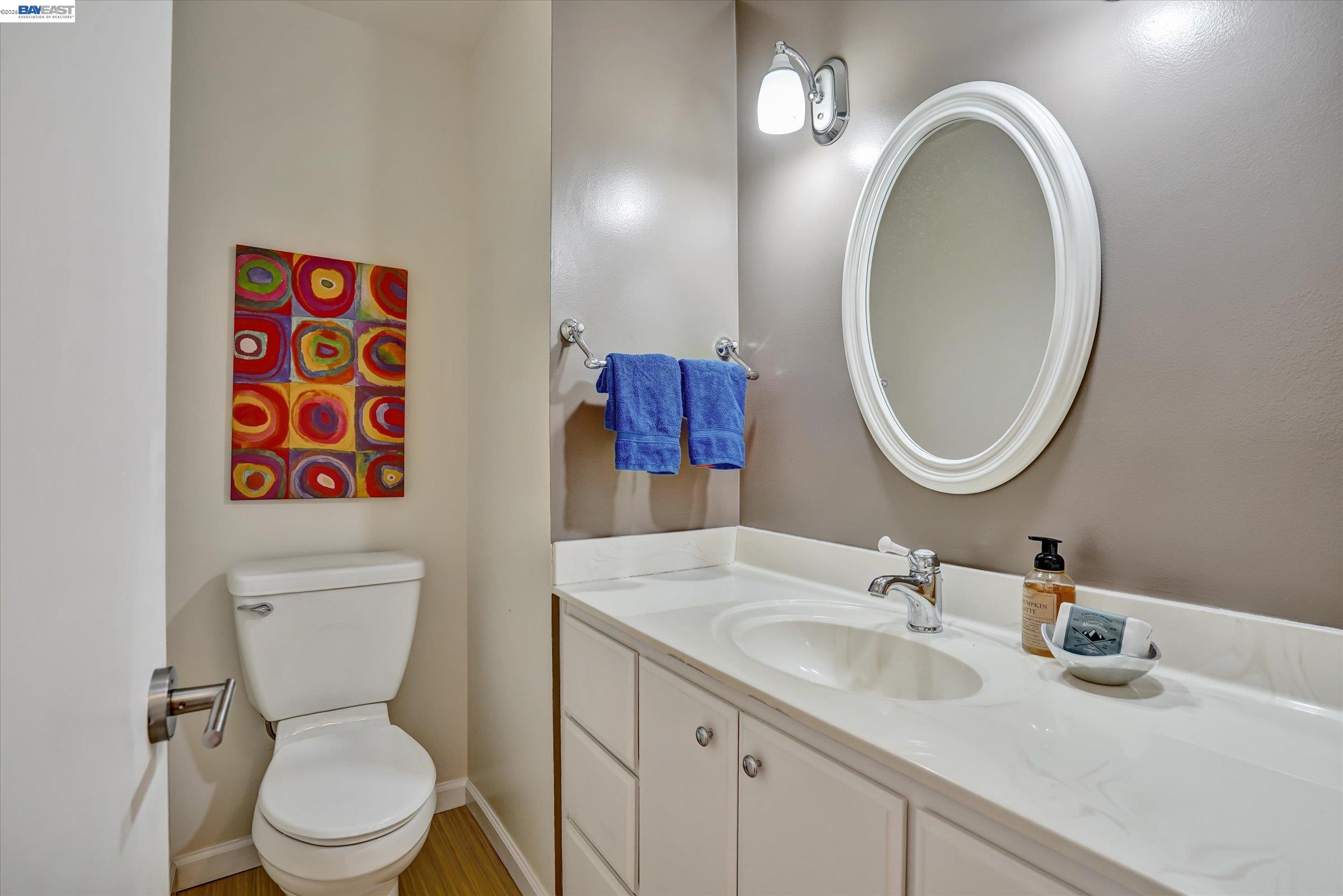 Photo #7: 41140419 Listing: Photo #7