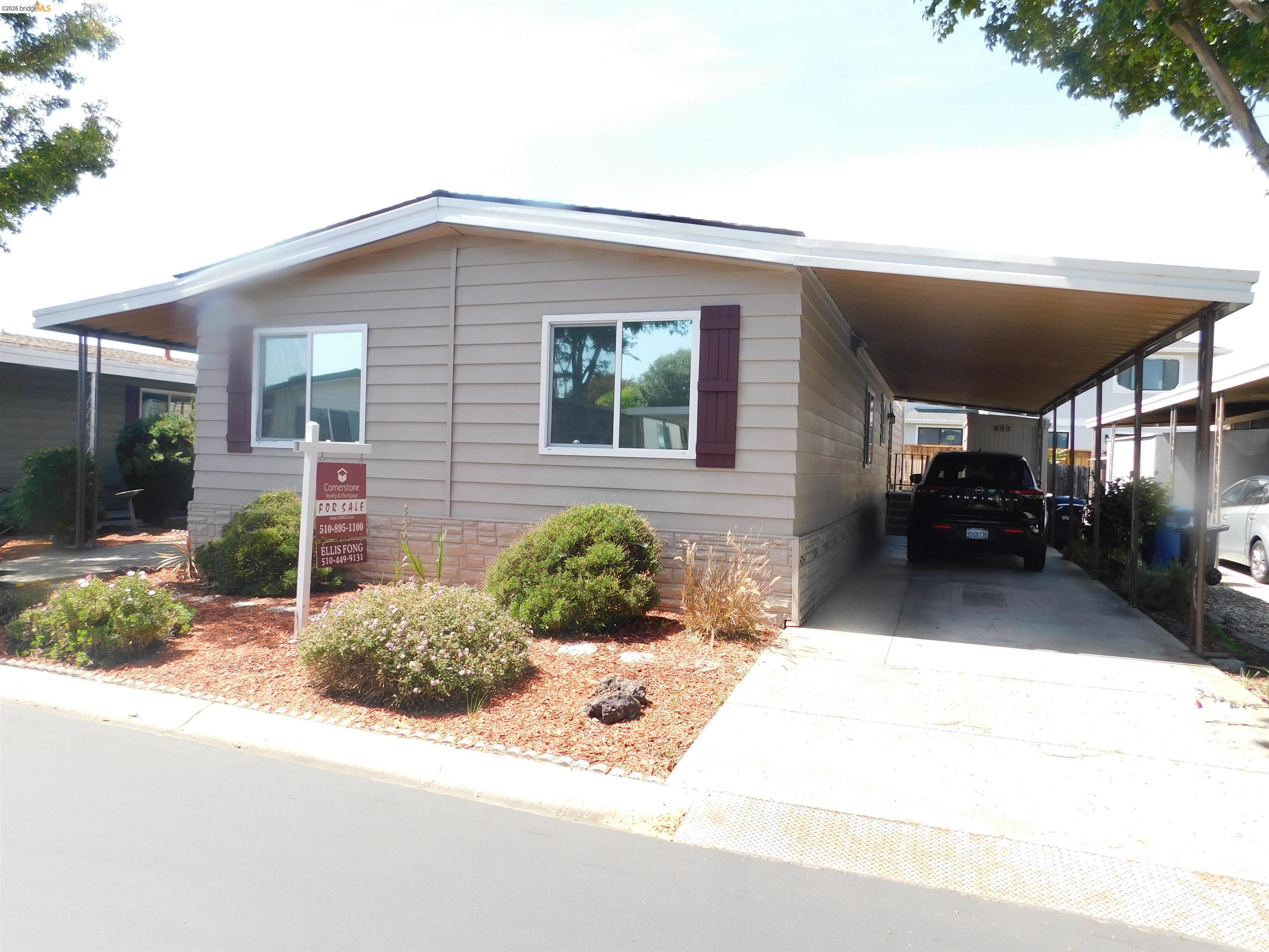 937 Northfield Drive, Hayward CA 94544 — photo 2