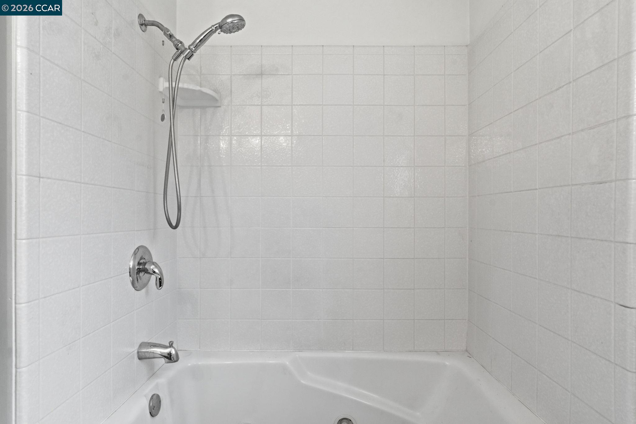 72 W Lake Dr, Antioch CA 94509 — photo 12