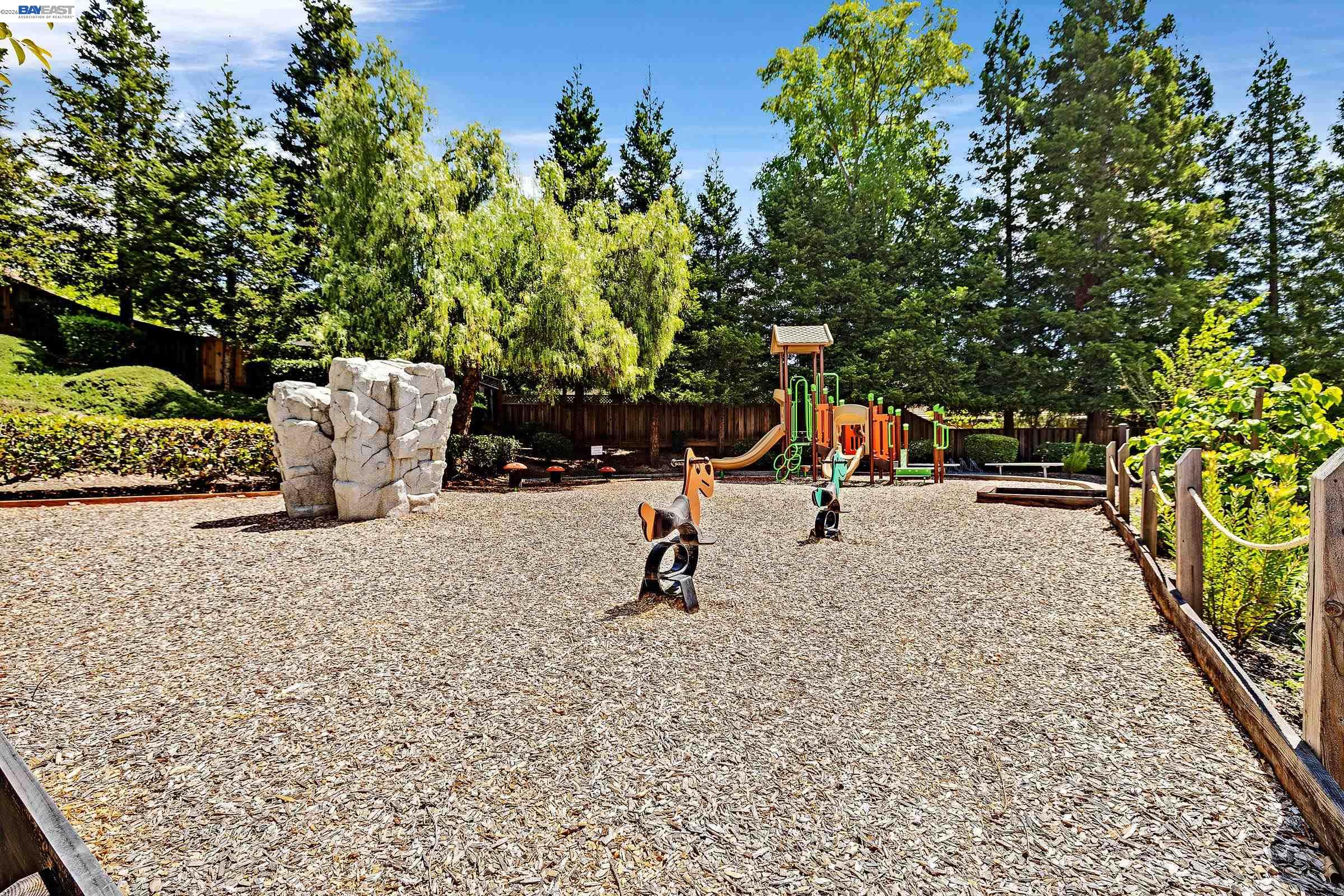 Photo #35: 41140438 Listing: Photo #35