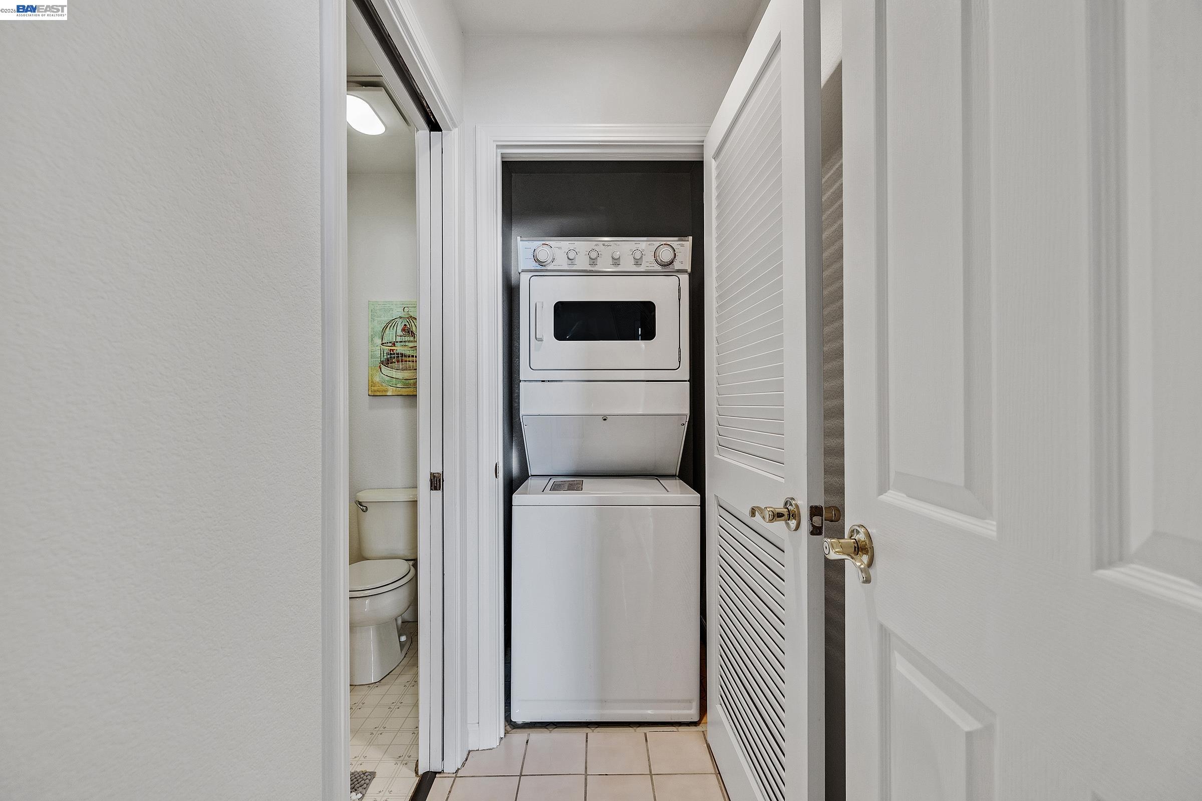 Photo #8: 41140438 Listing: Photo #8