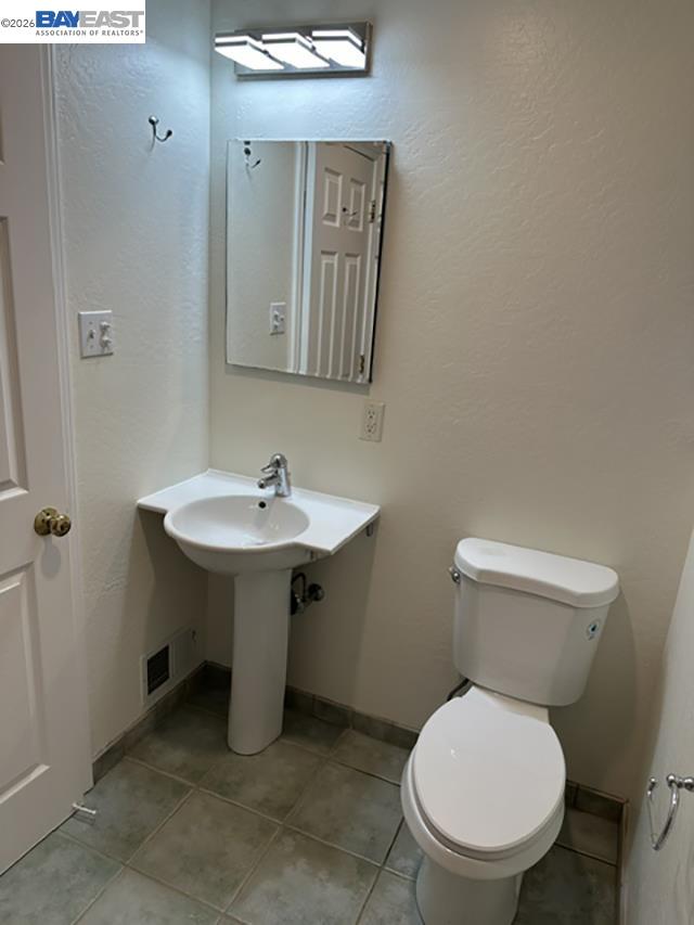 2337 Bentley Ct, Castro Valley CA 94546 — photo 44