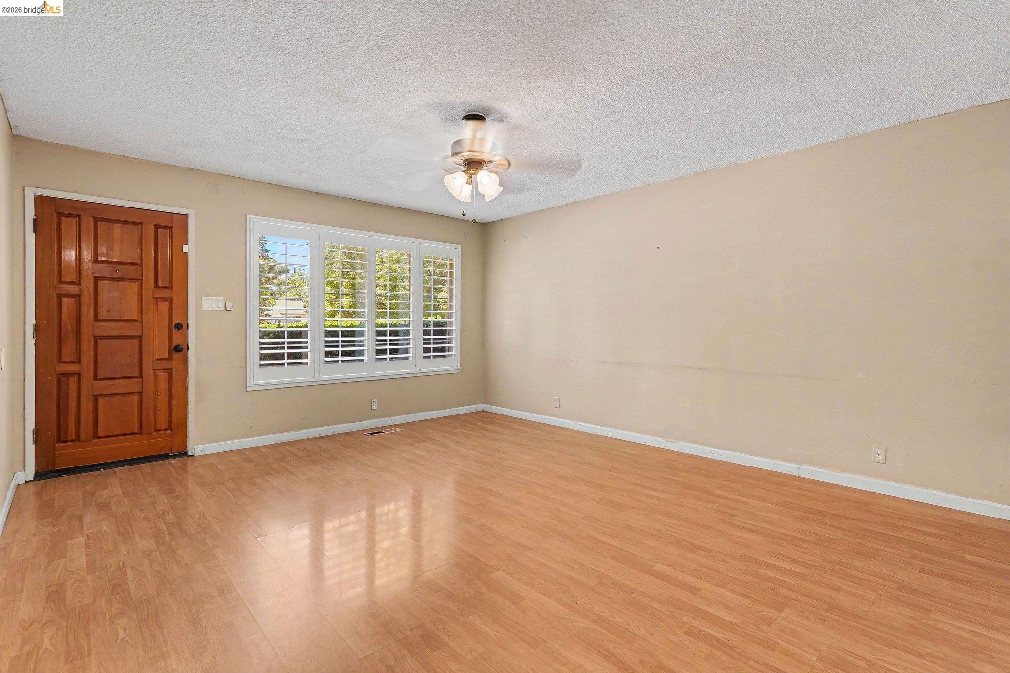 1126 Mission Dr, Antioch CA 94509 — photo 4