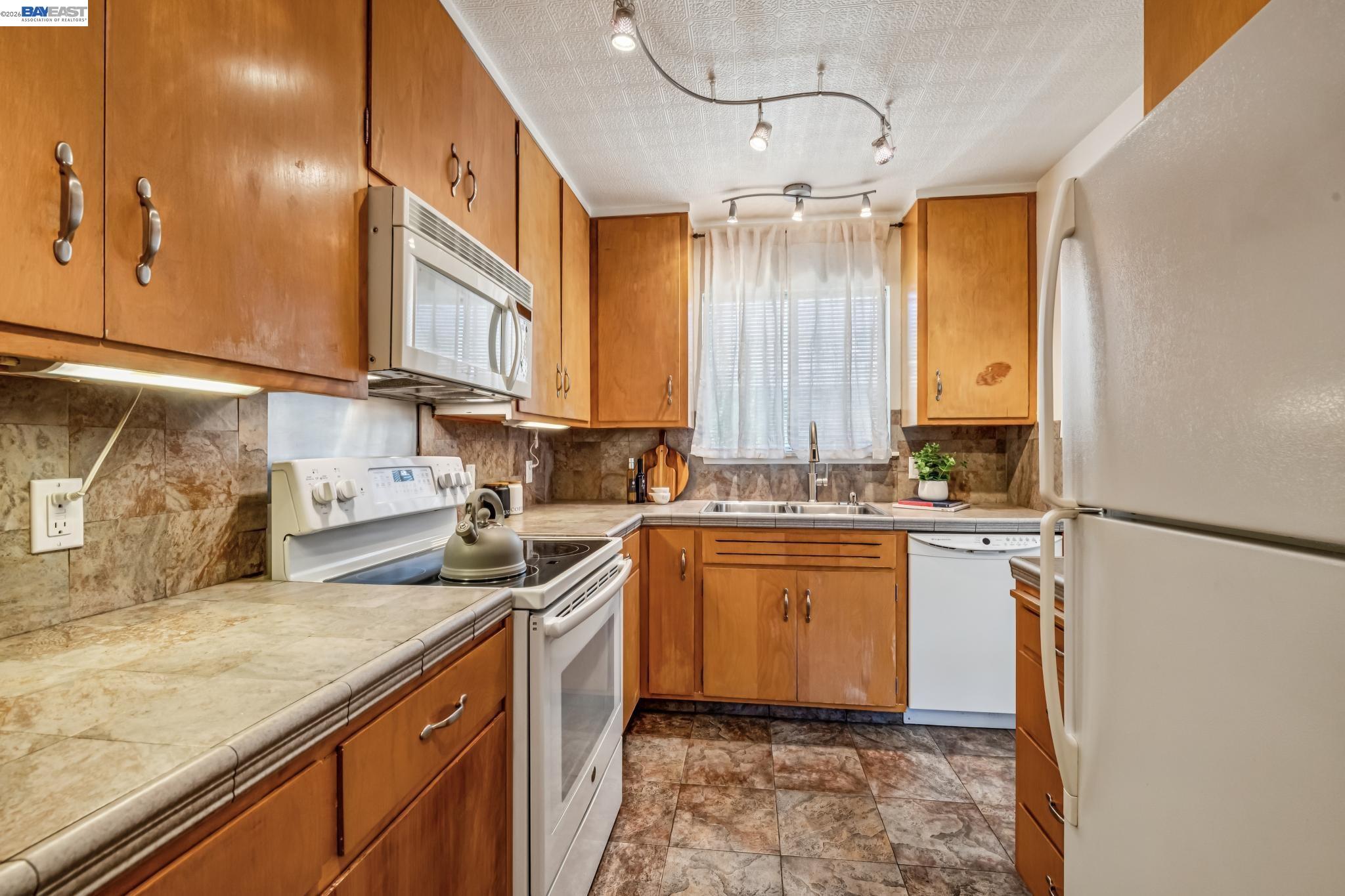 1500 Alameda # D, Alameda CA 94501 — photo 20