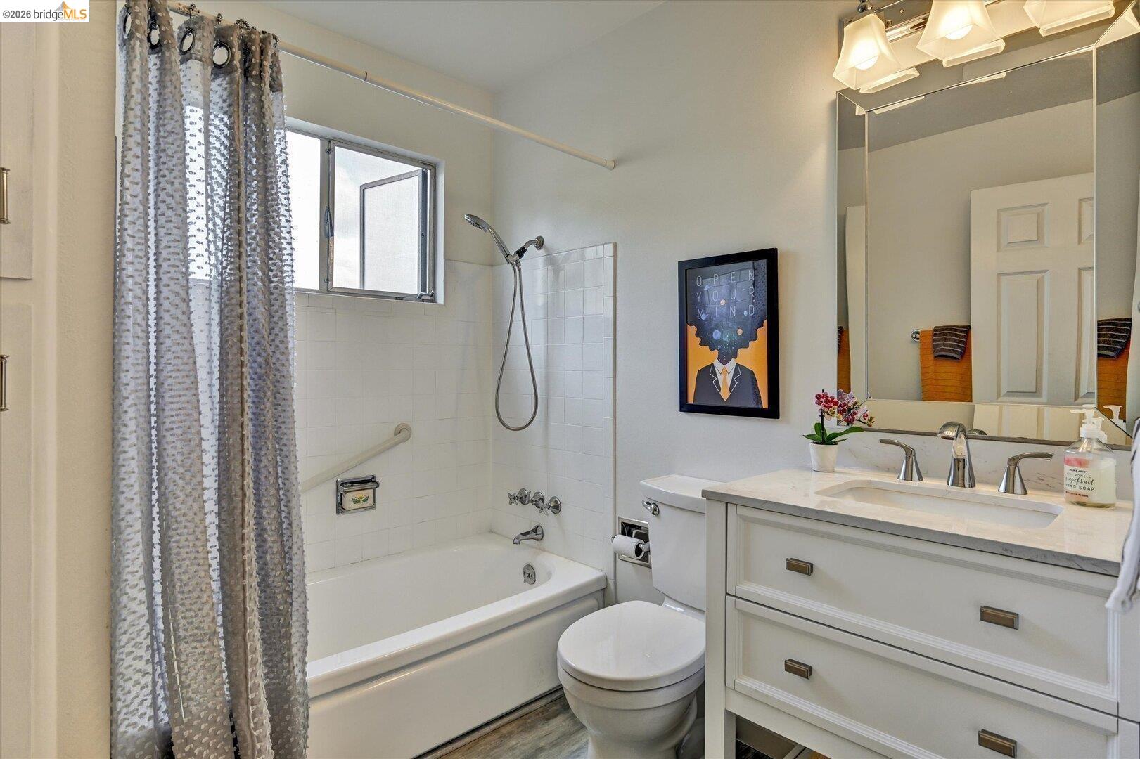 585 Crestmont DR, Oakland CA 94619 — photo 39